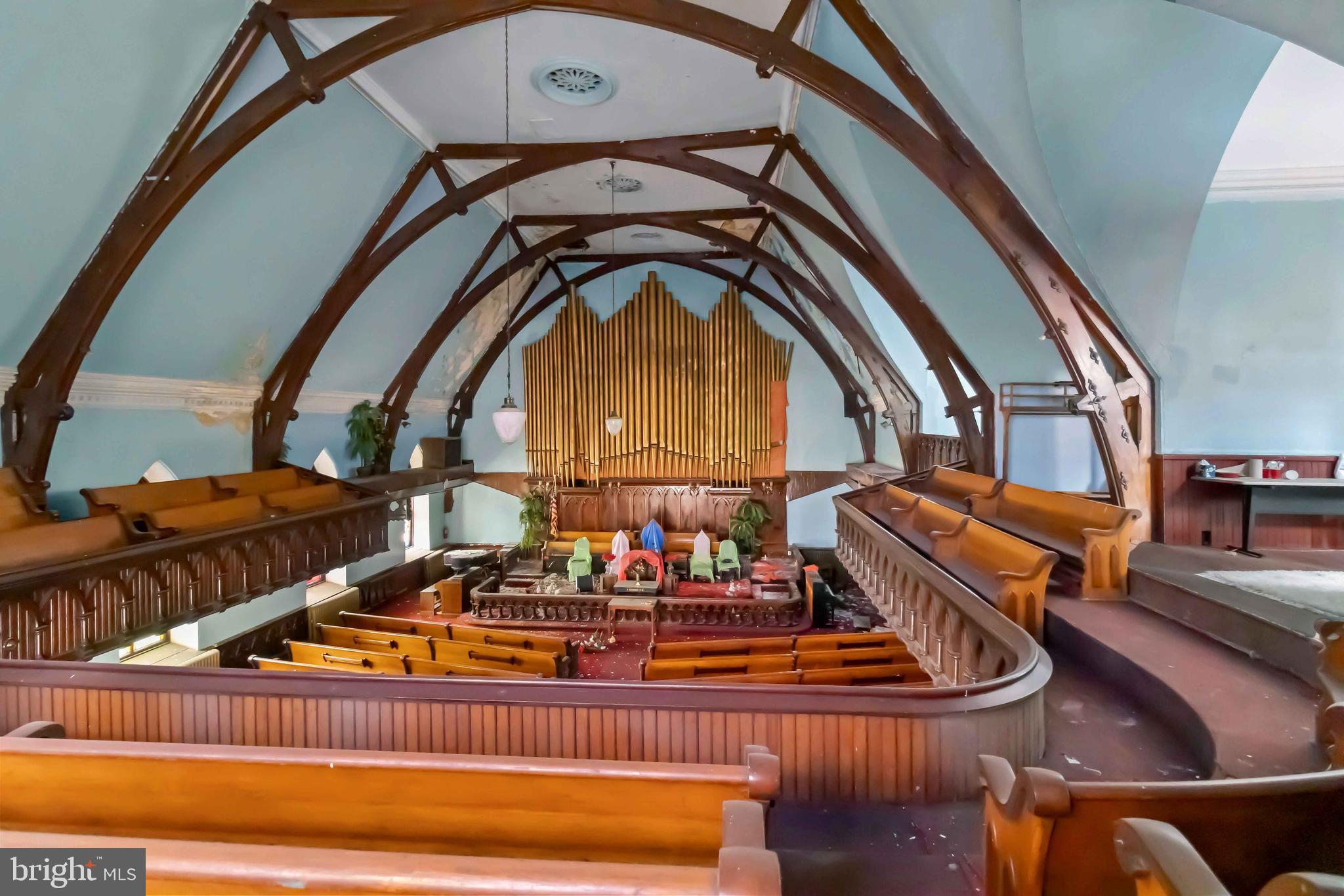 1409-17 W MASTER STREET