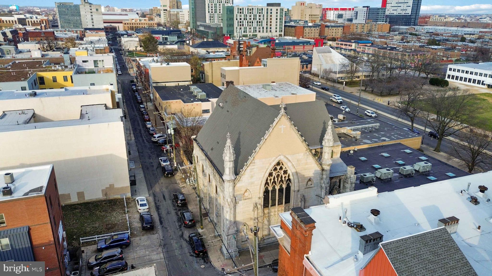 1409-17 W MASTER STREET