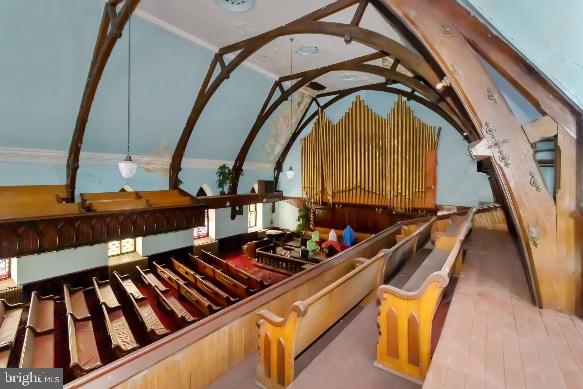 1409-17 W MASTER STREET