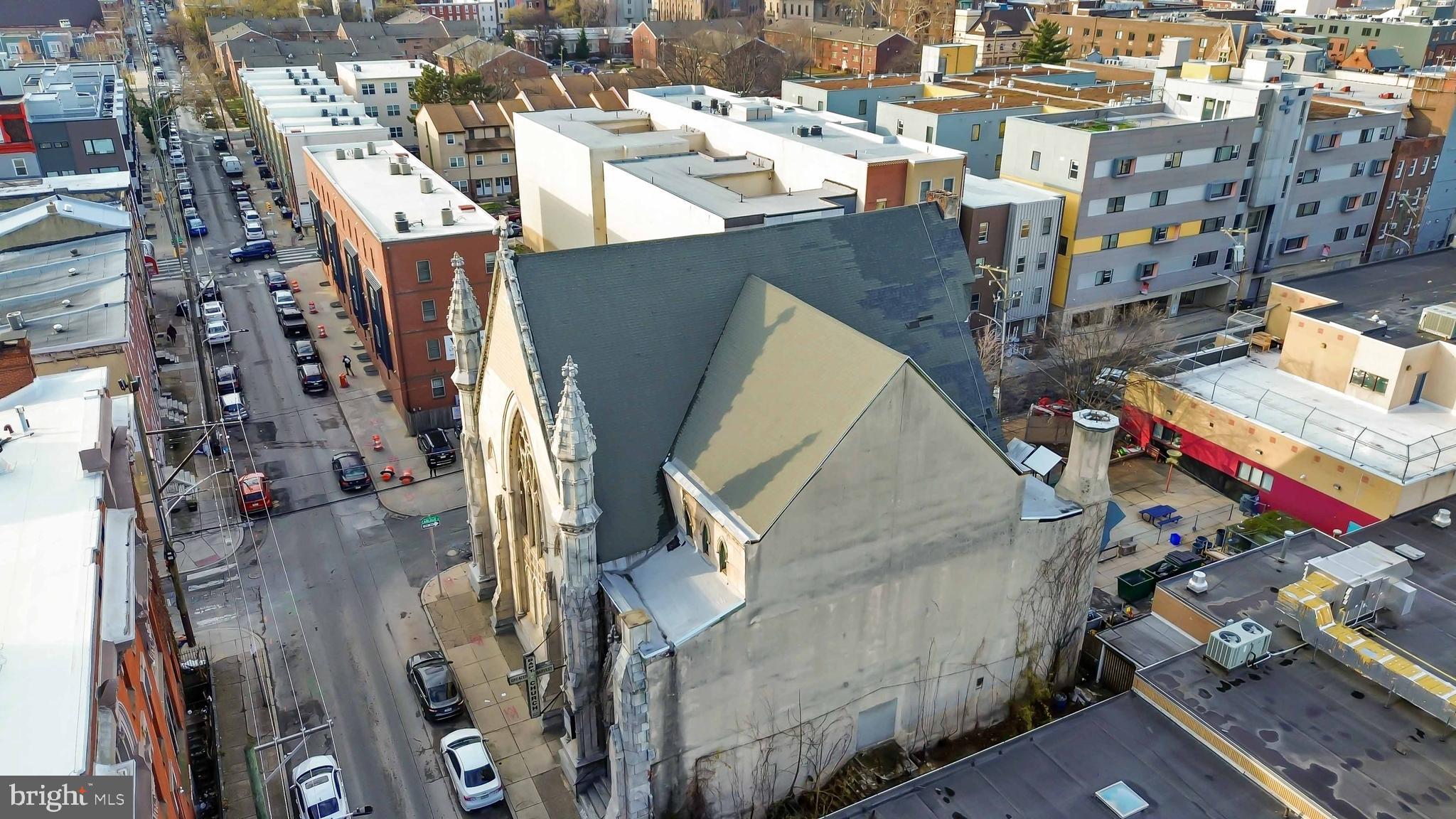 1409-17 W MASTER STREET