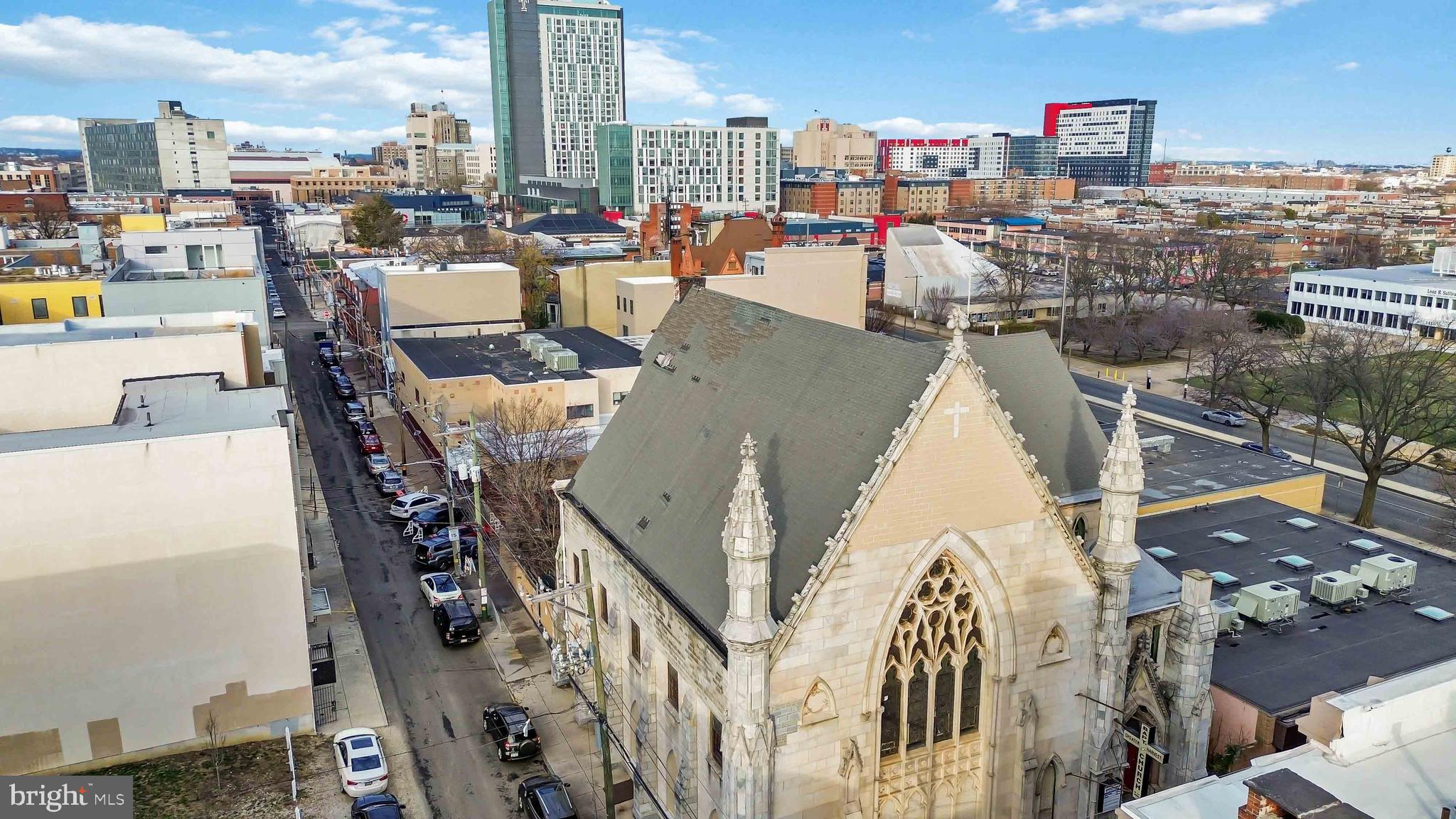 1409-17 W MASTER STREET