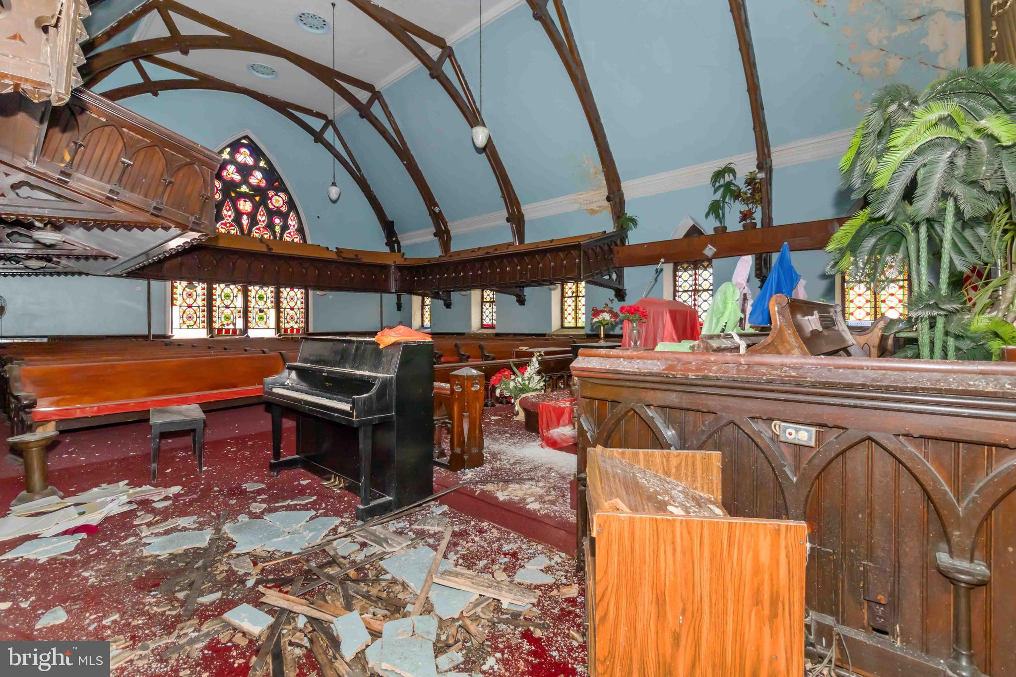 1409-17 W MASTER STREET