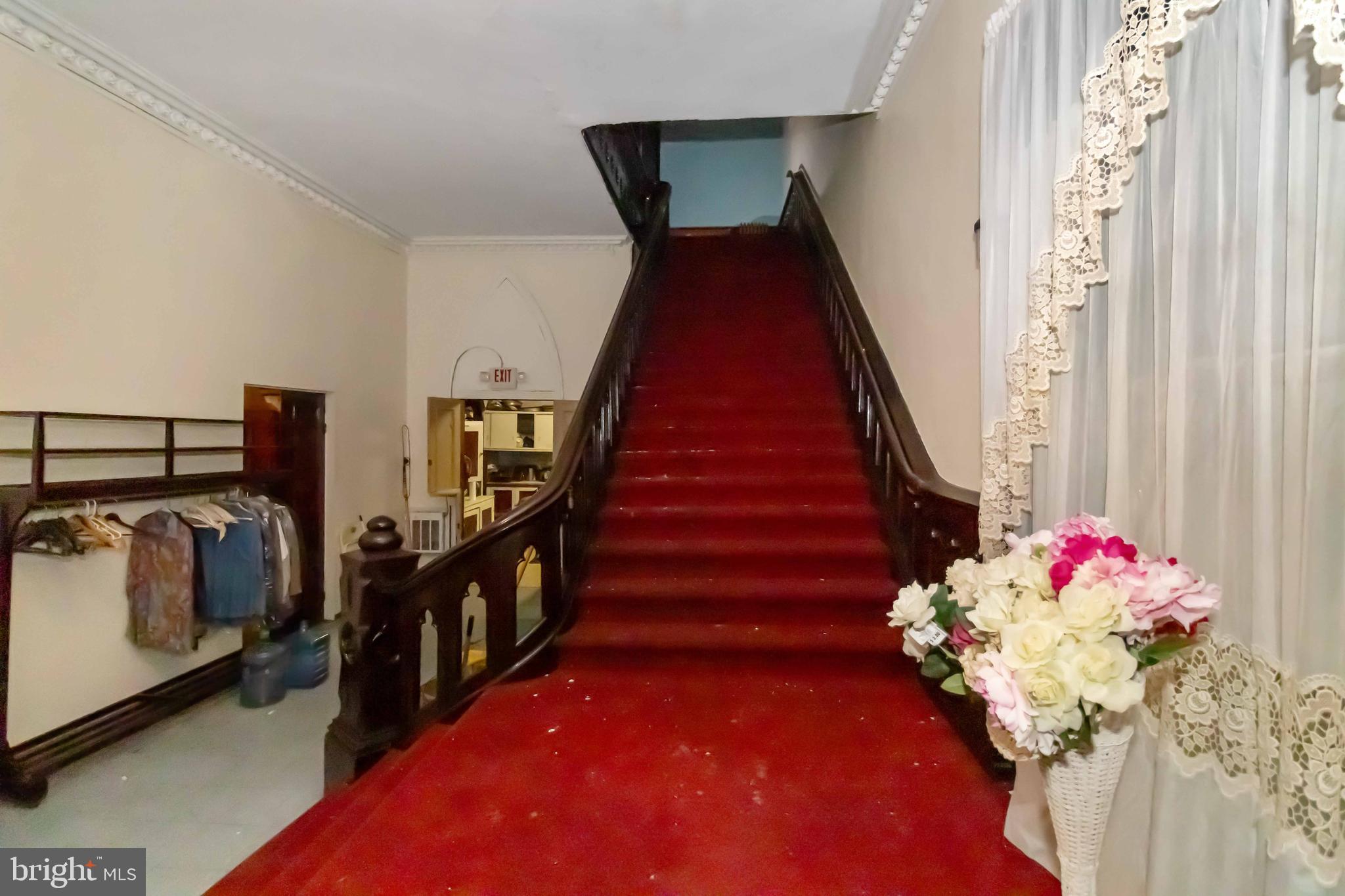 1409-17 W MASTER STREET