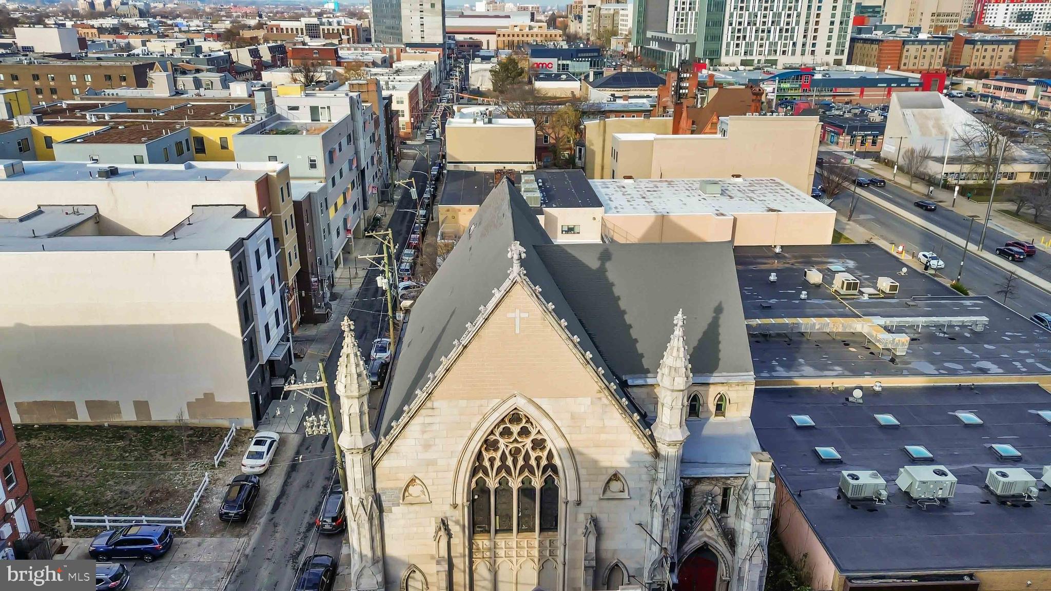 1409-17 W MASTER STREET