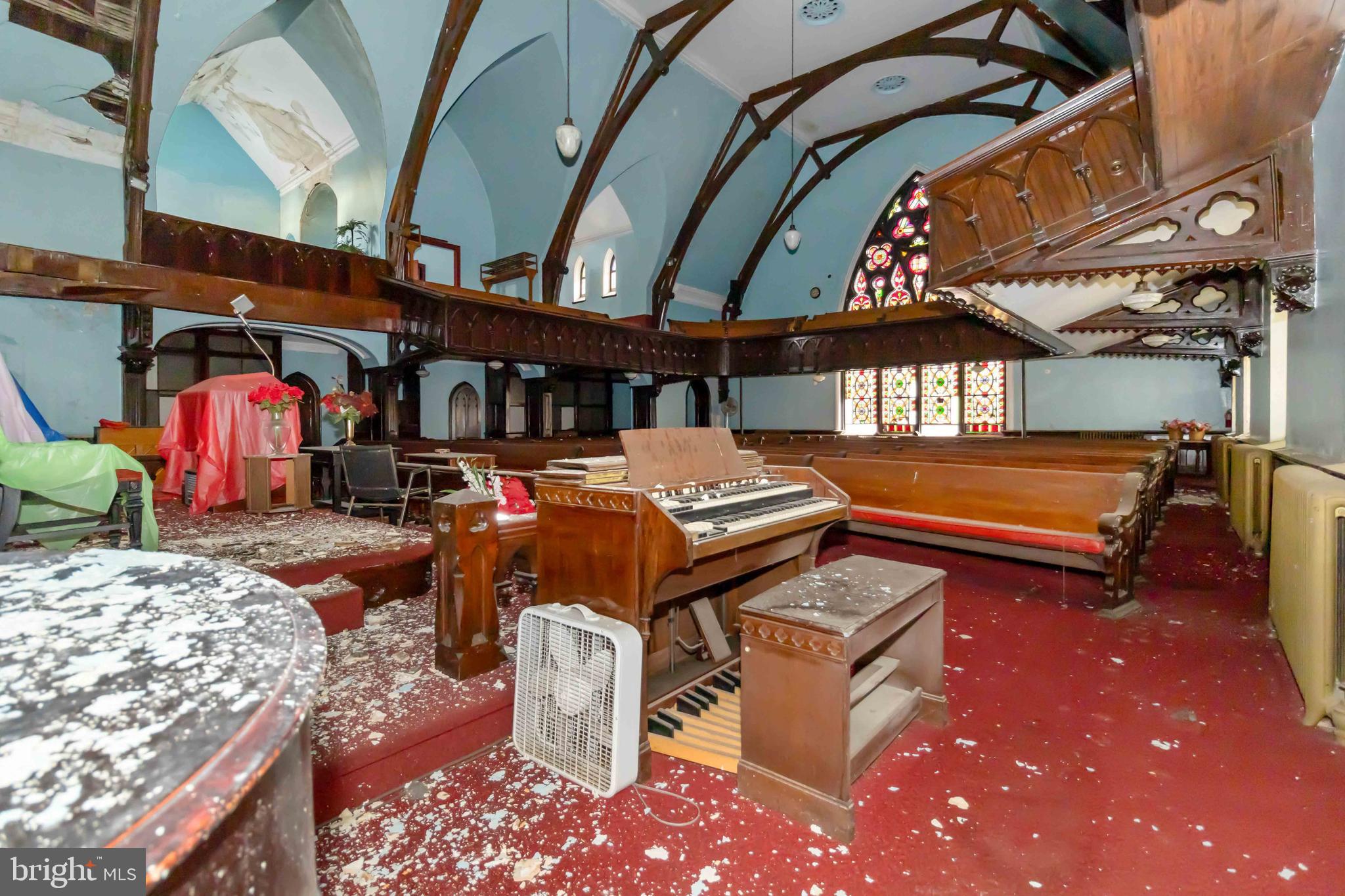 1409-17 W MASTER STREET