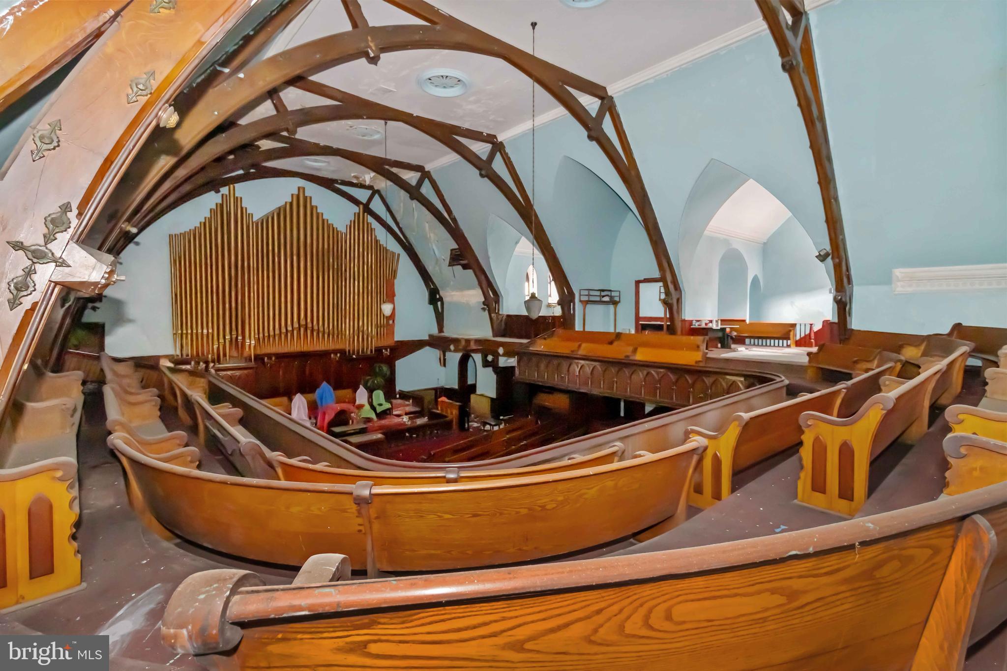 1409-17 W MASTER STREET