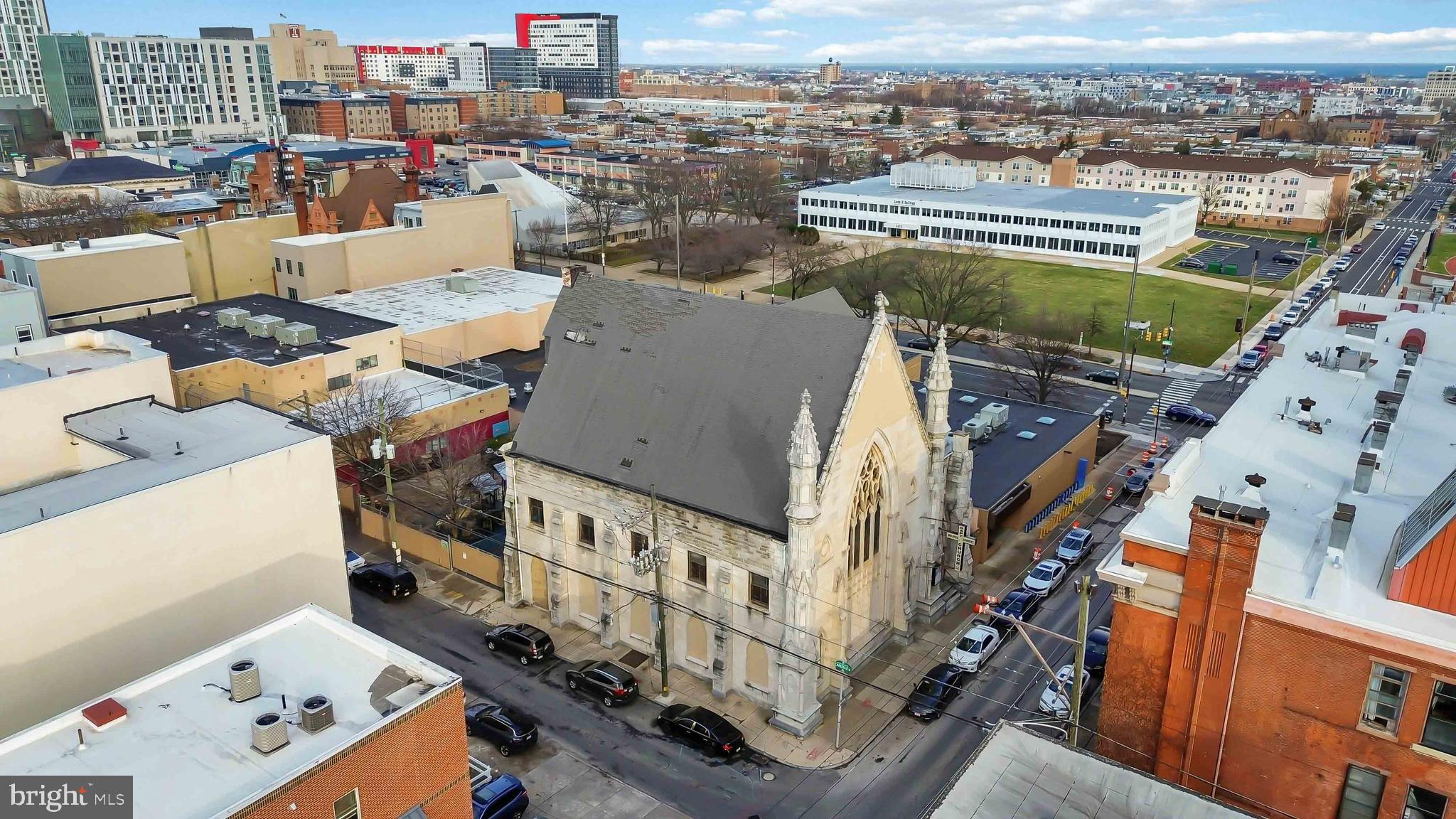 1409-17 W MASTER STREET