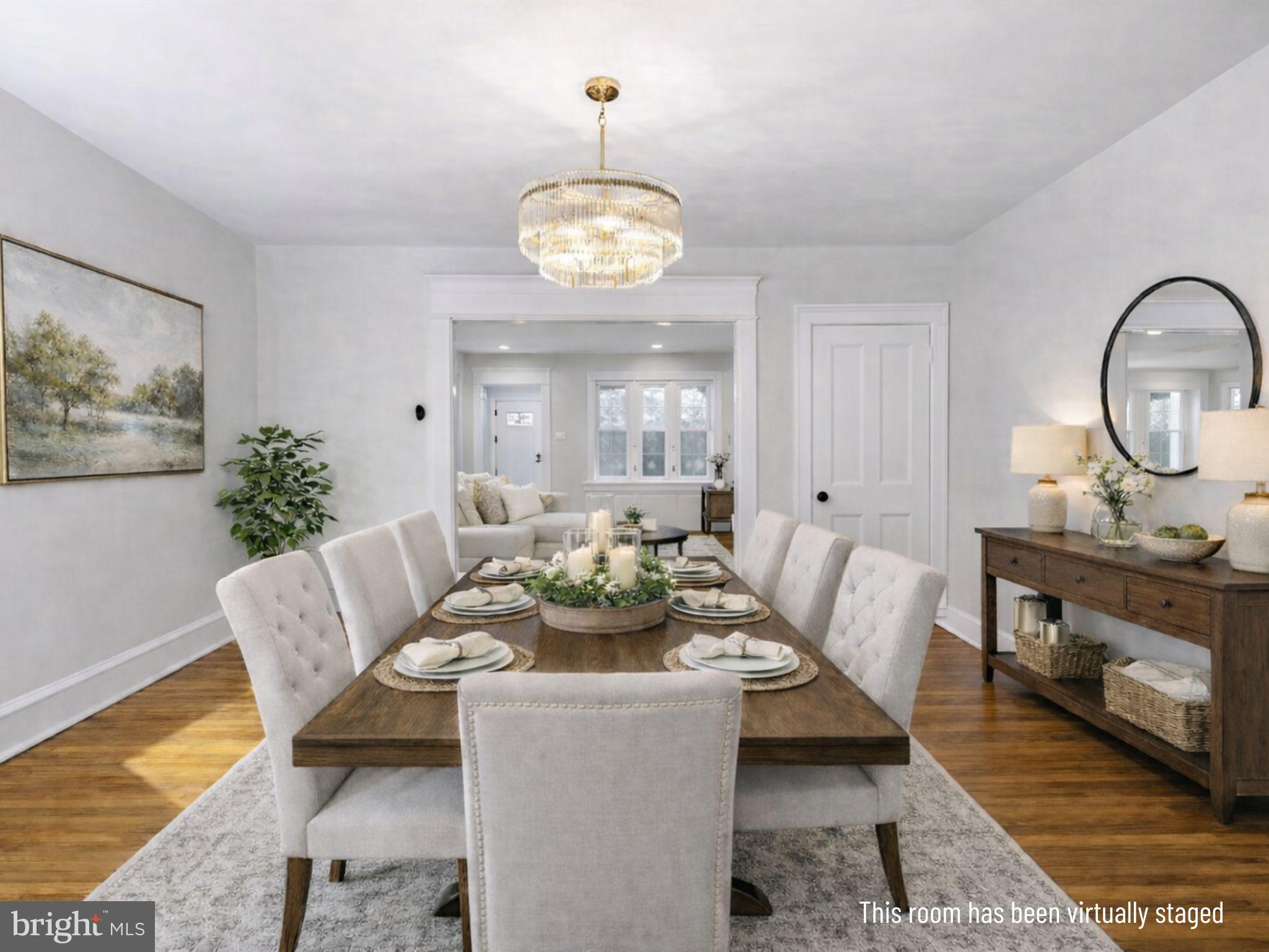 6018 W COLUMBIA AVENUE