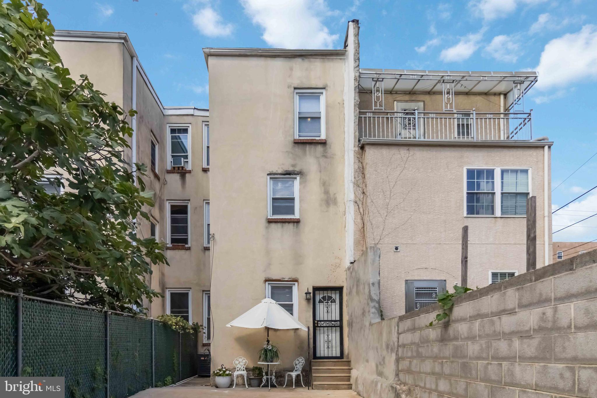 1202 MOUNT VERNON STREET