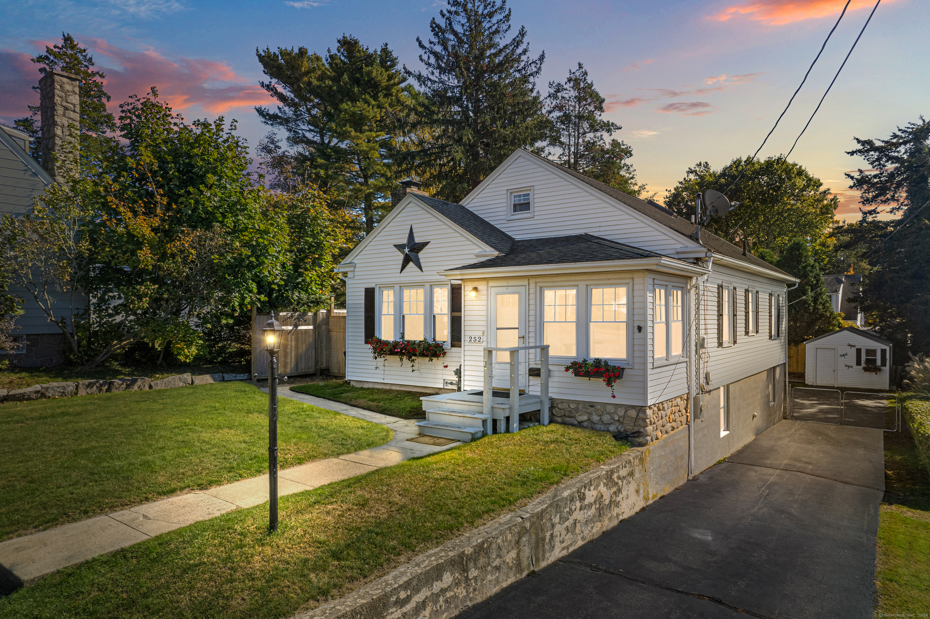 252 Gardner Avenue