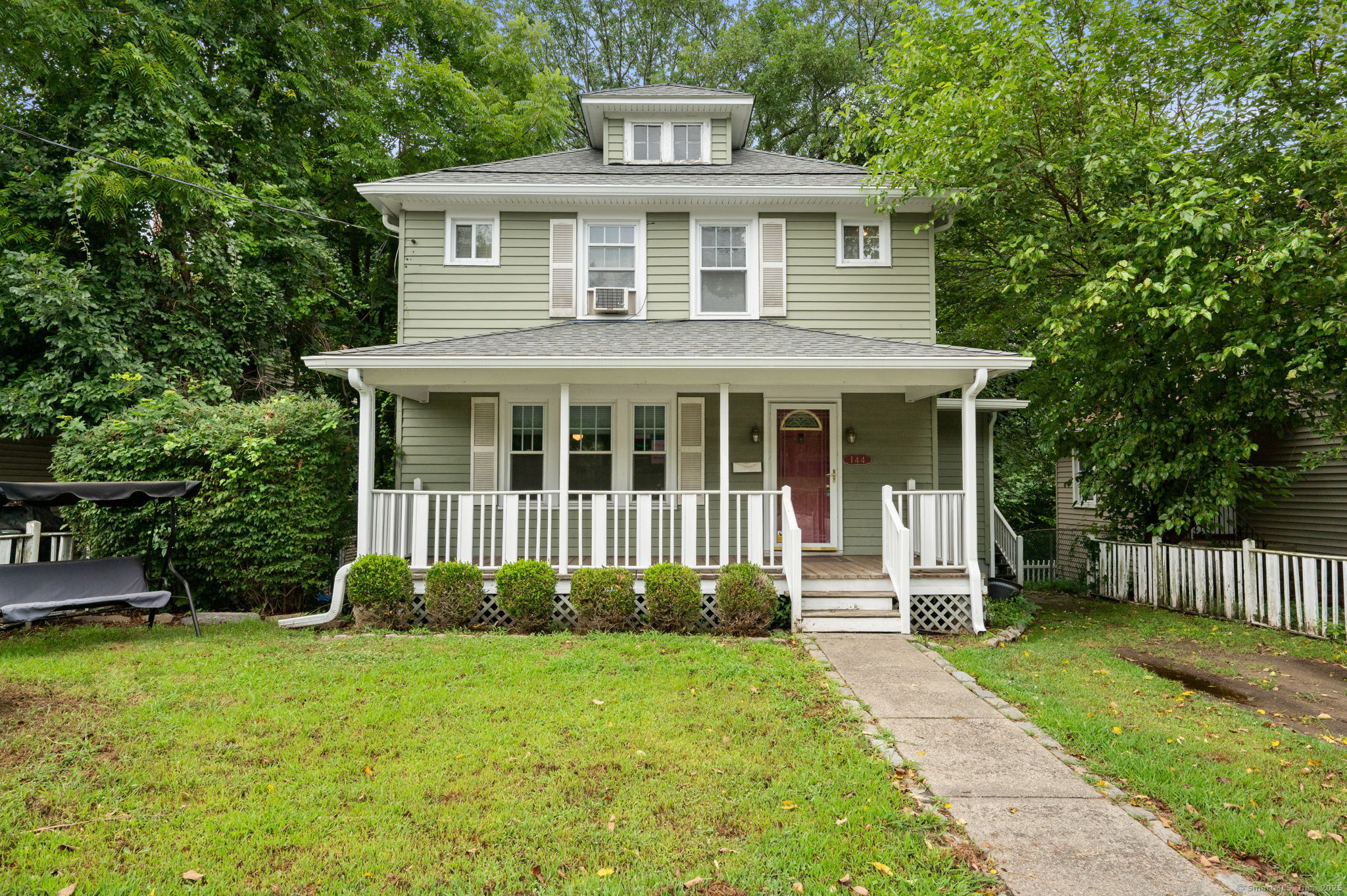 144 Washington Street