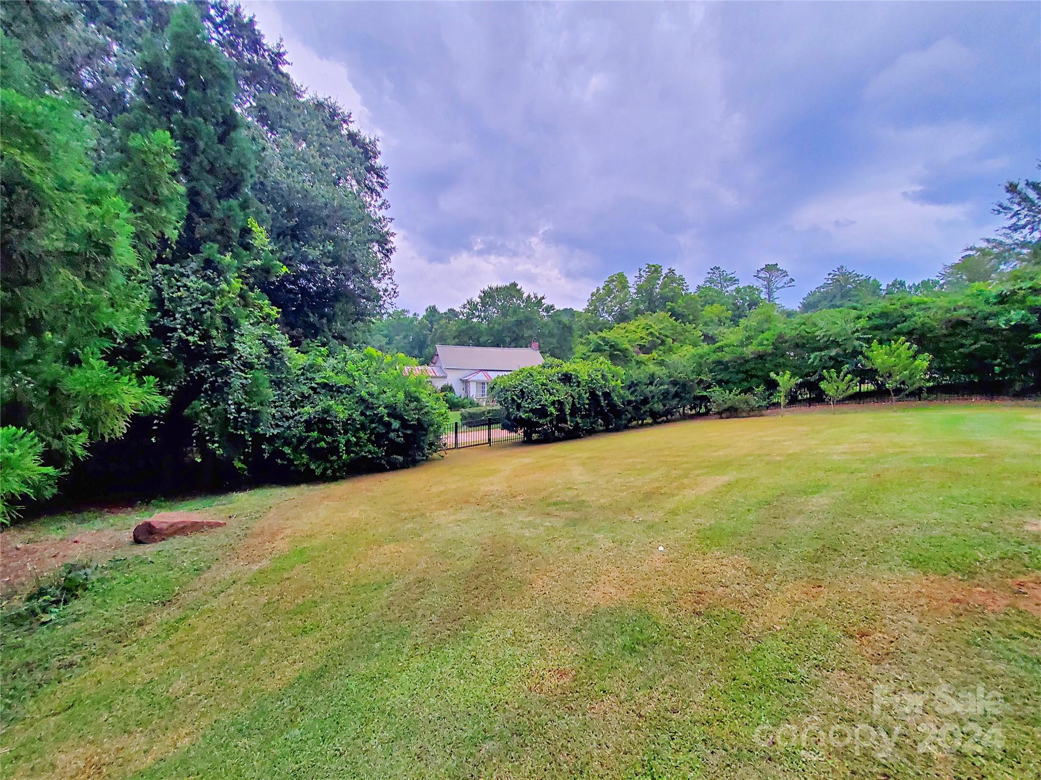 1616 Home Trail