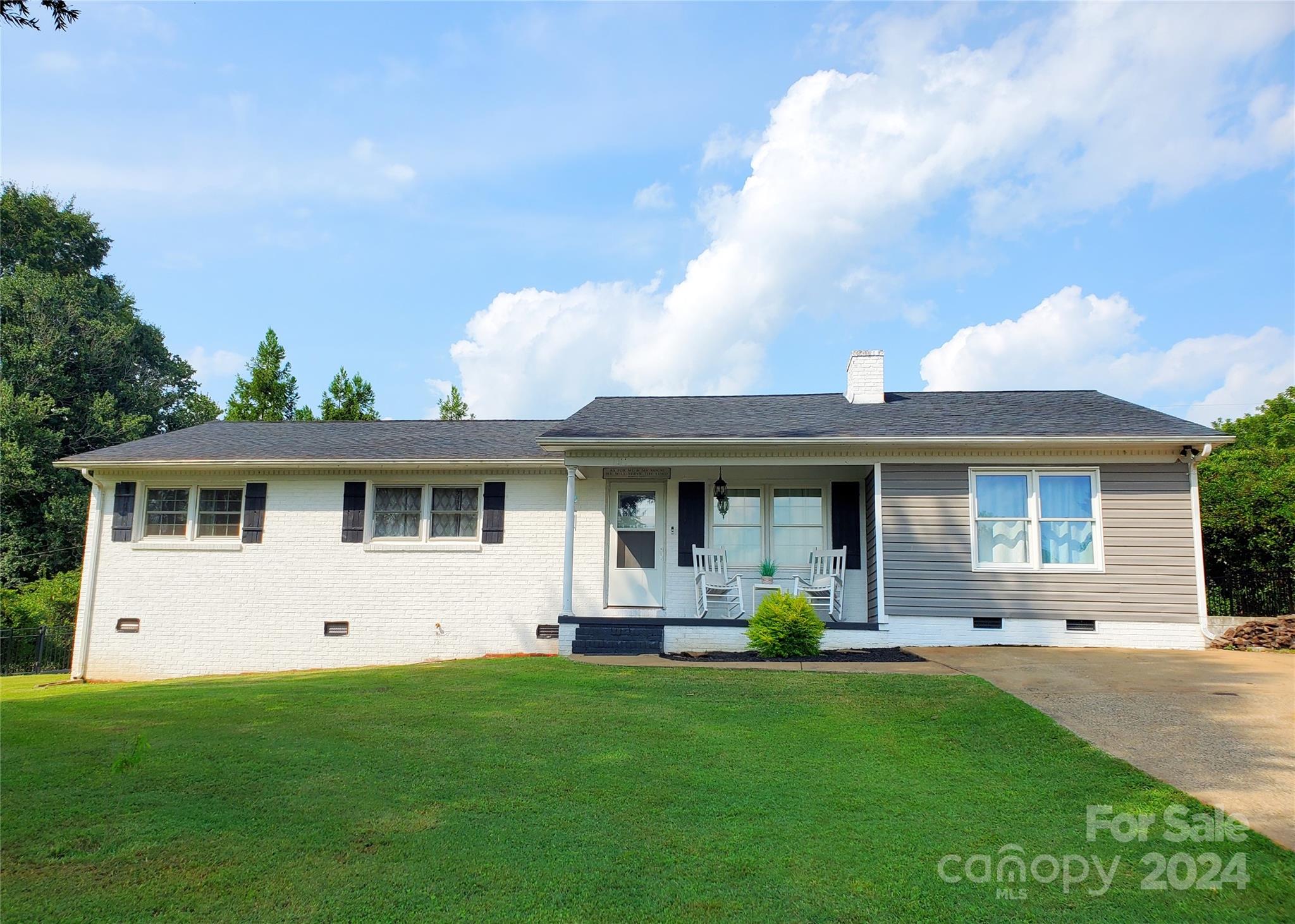 1616 Home Trail