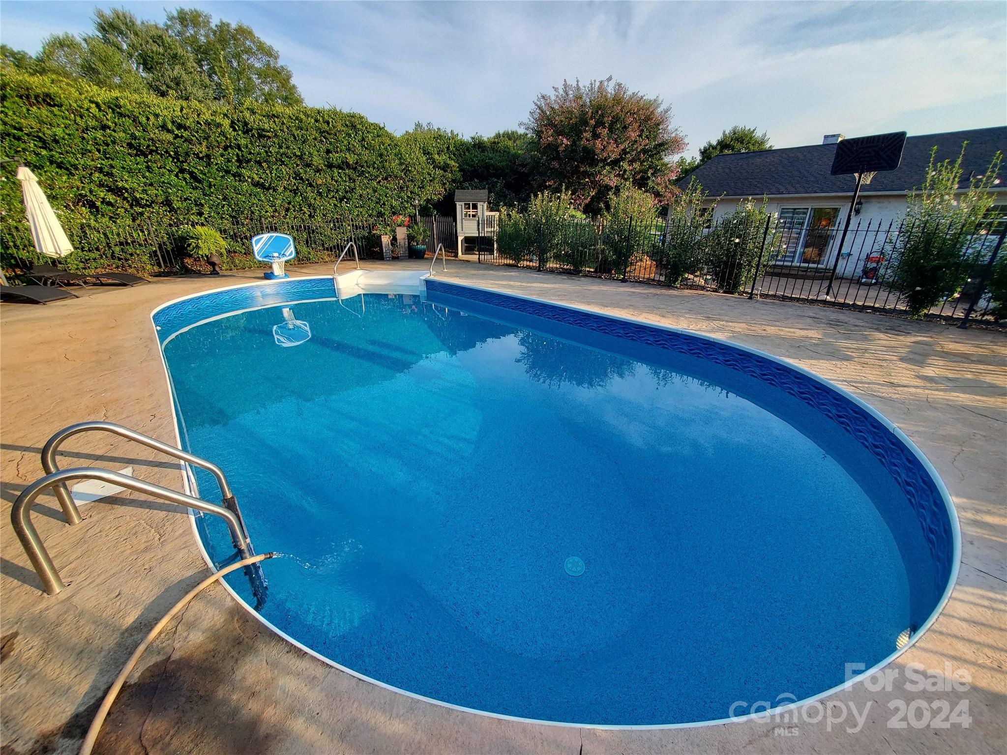 1616 Home Trail