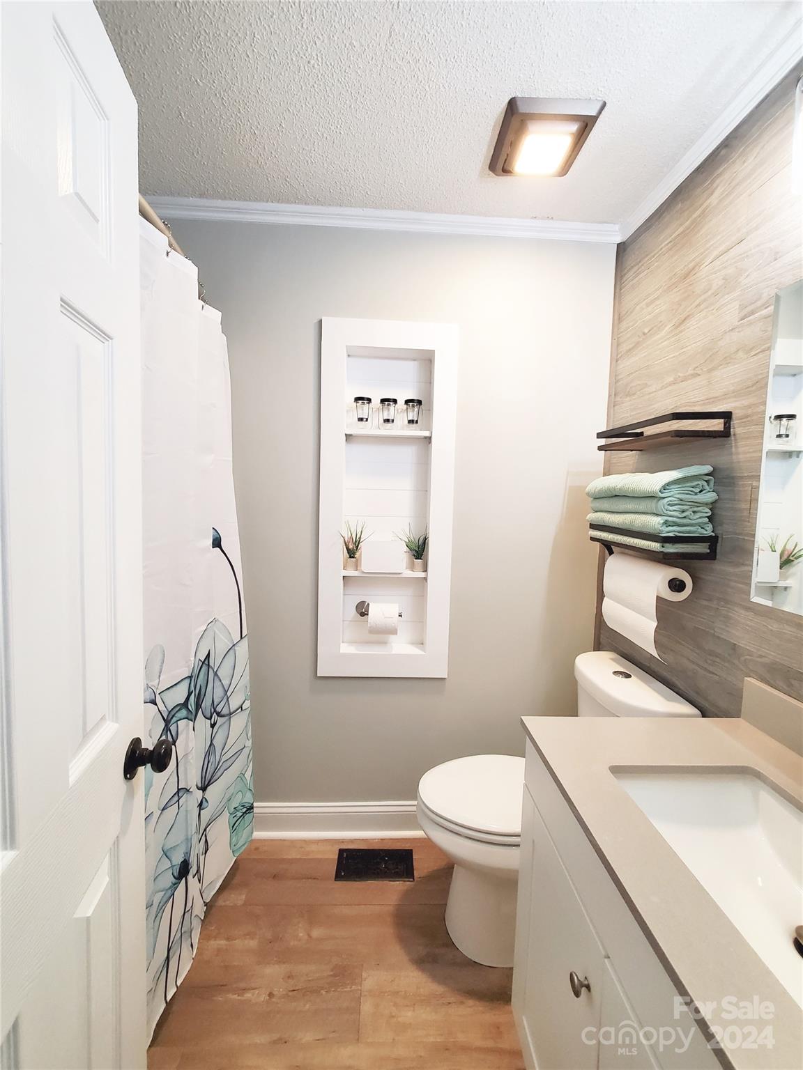 1616 Home Trail