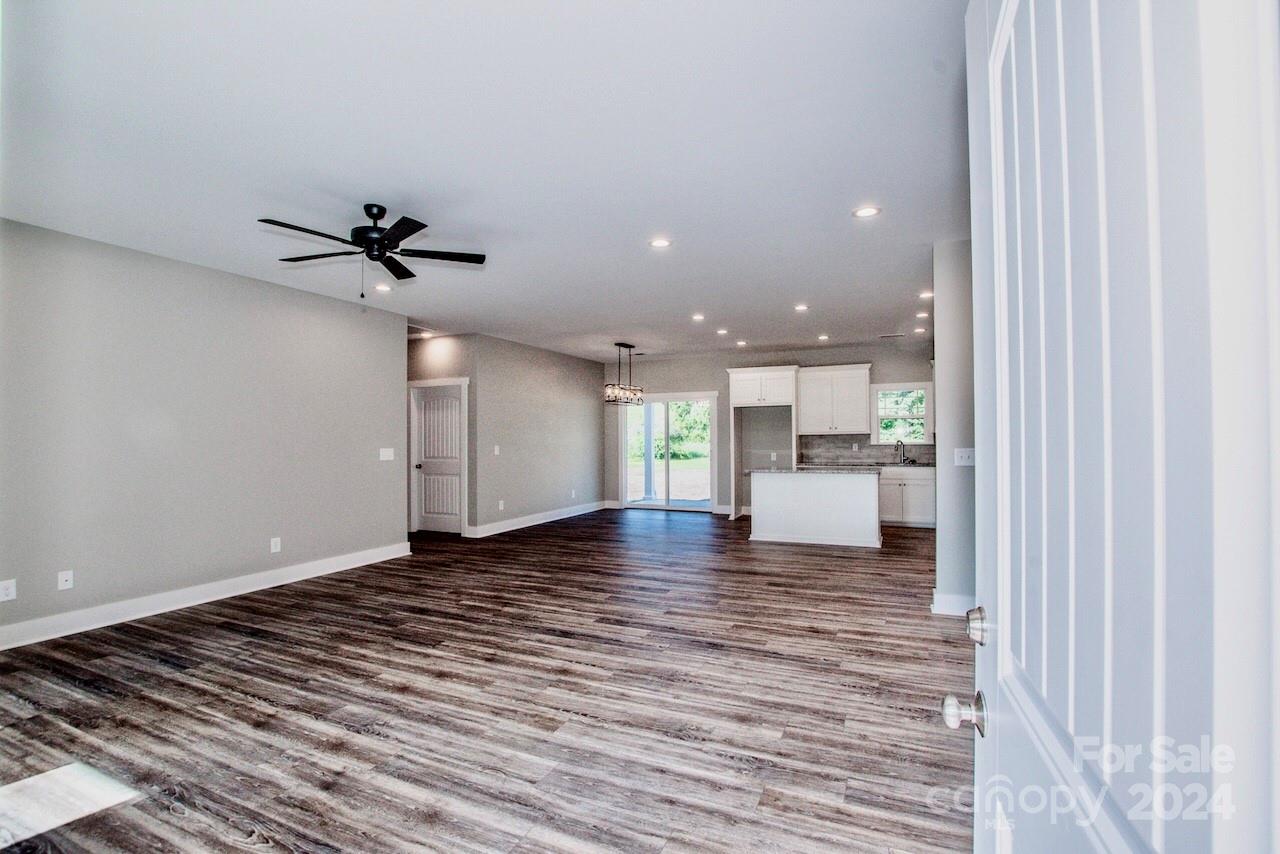 404 Longview Road