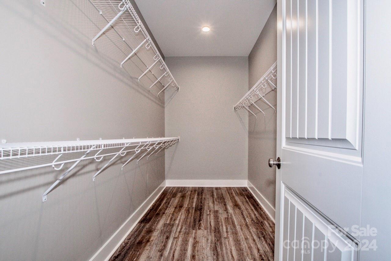 404 Longview Road