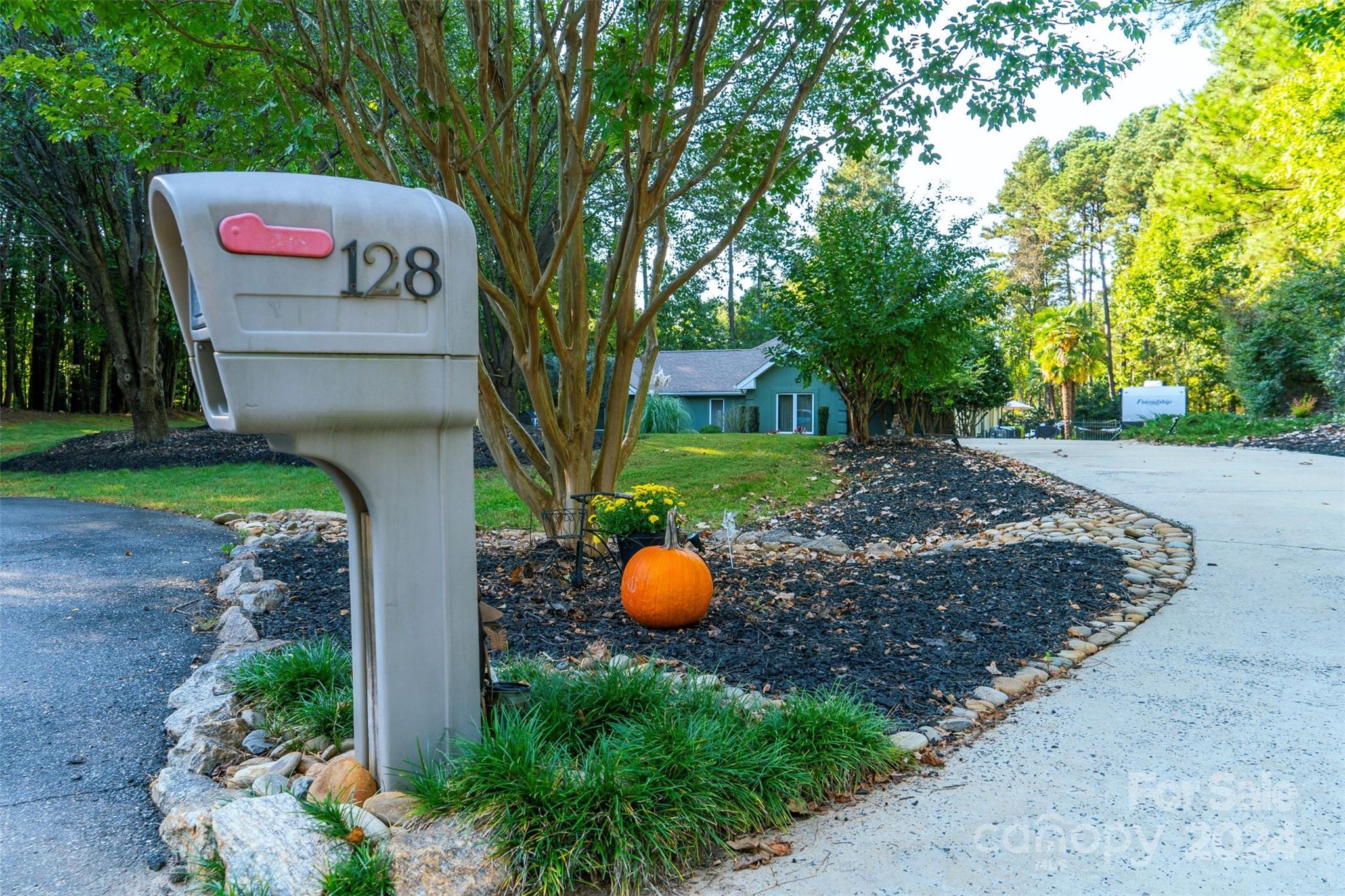 128 Wood Thrush Lane