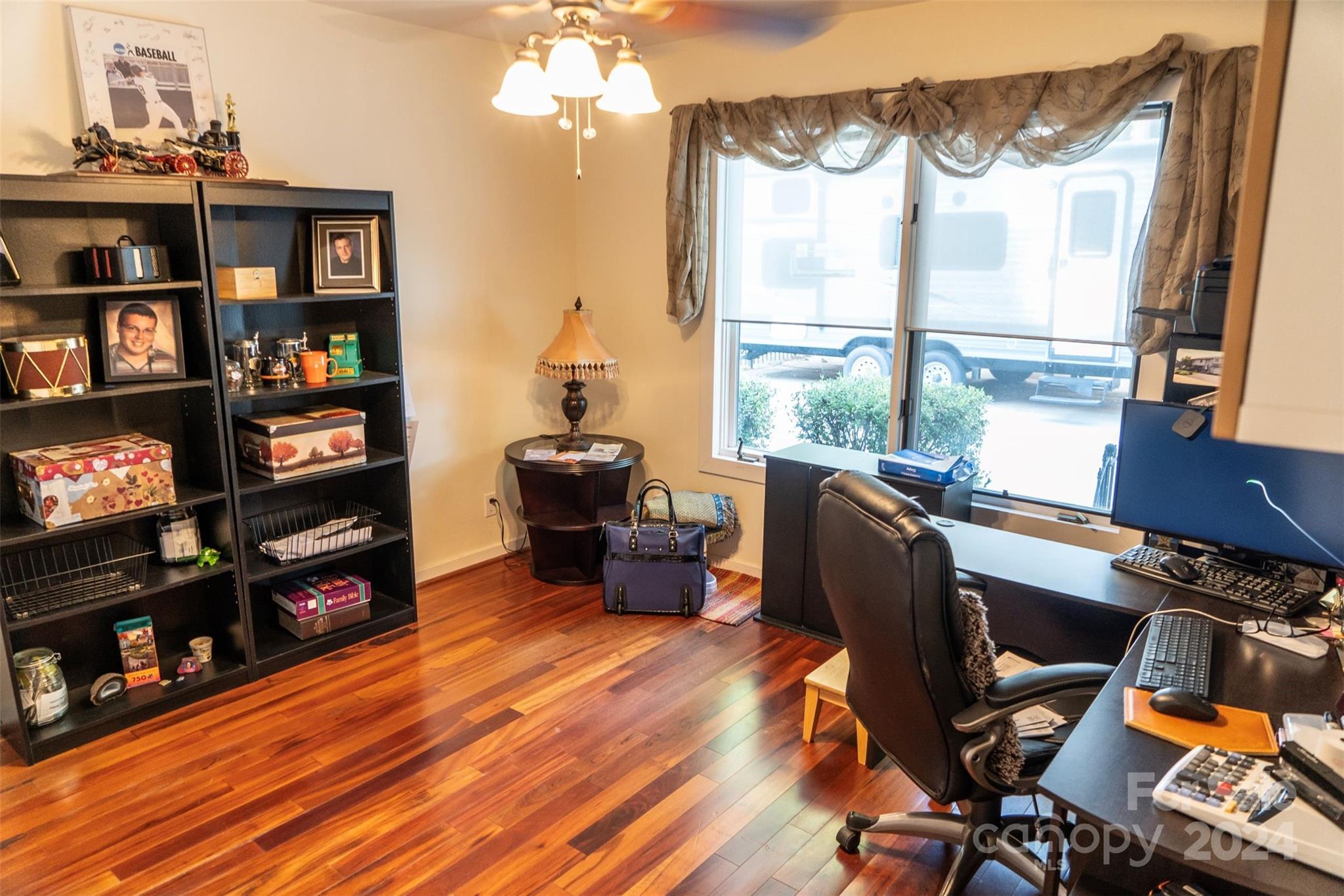 128 Wood Thrush Lane