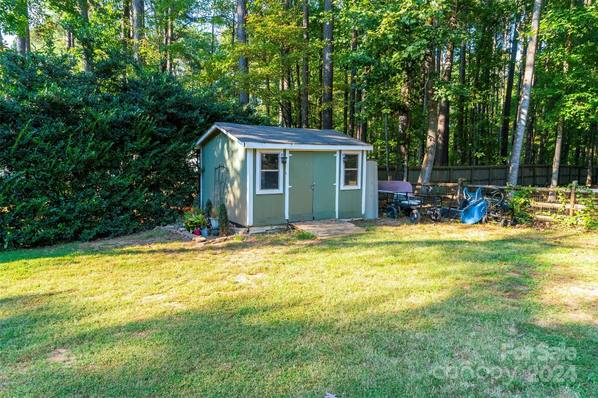 128 Wood Thrush Lane