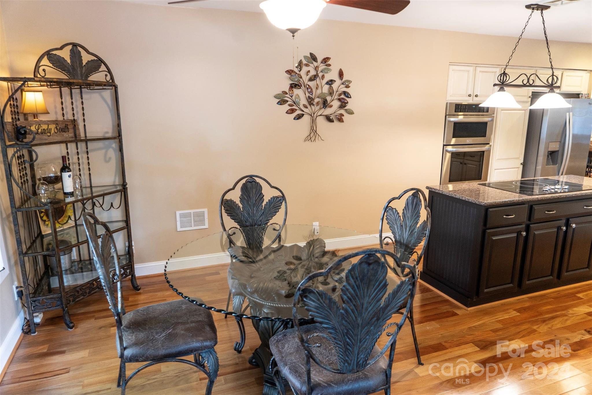128 Wood Thrush Lane