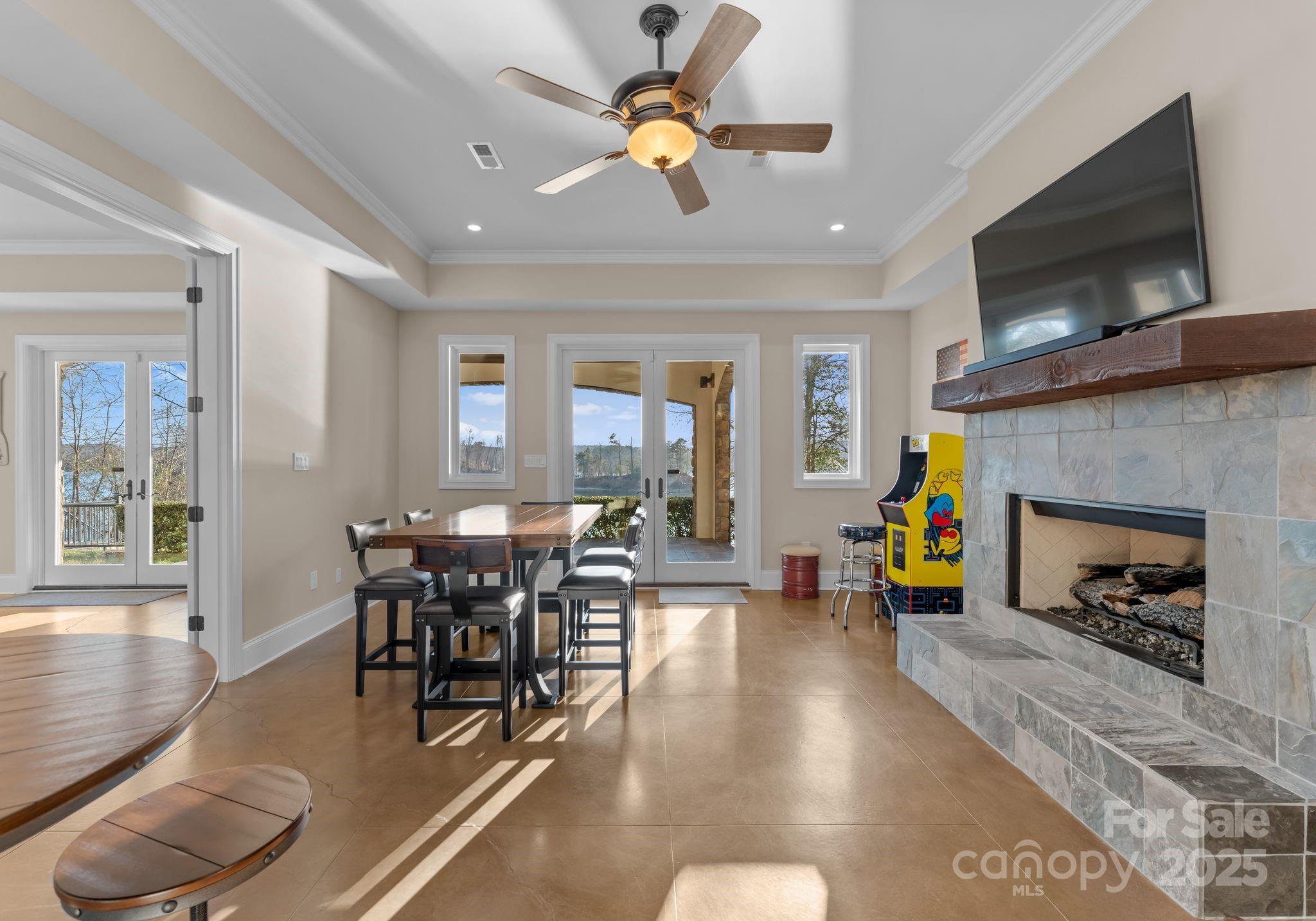 296 Windemere Isle Road