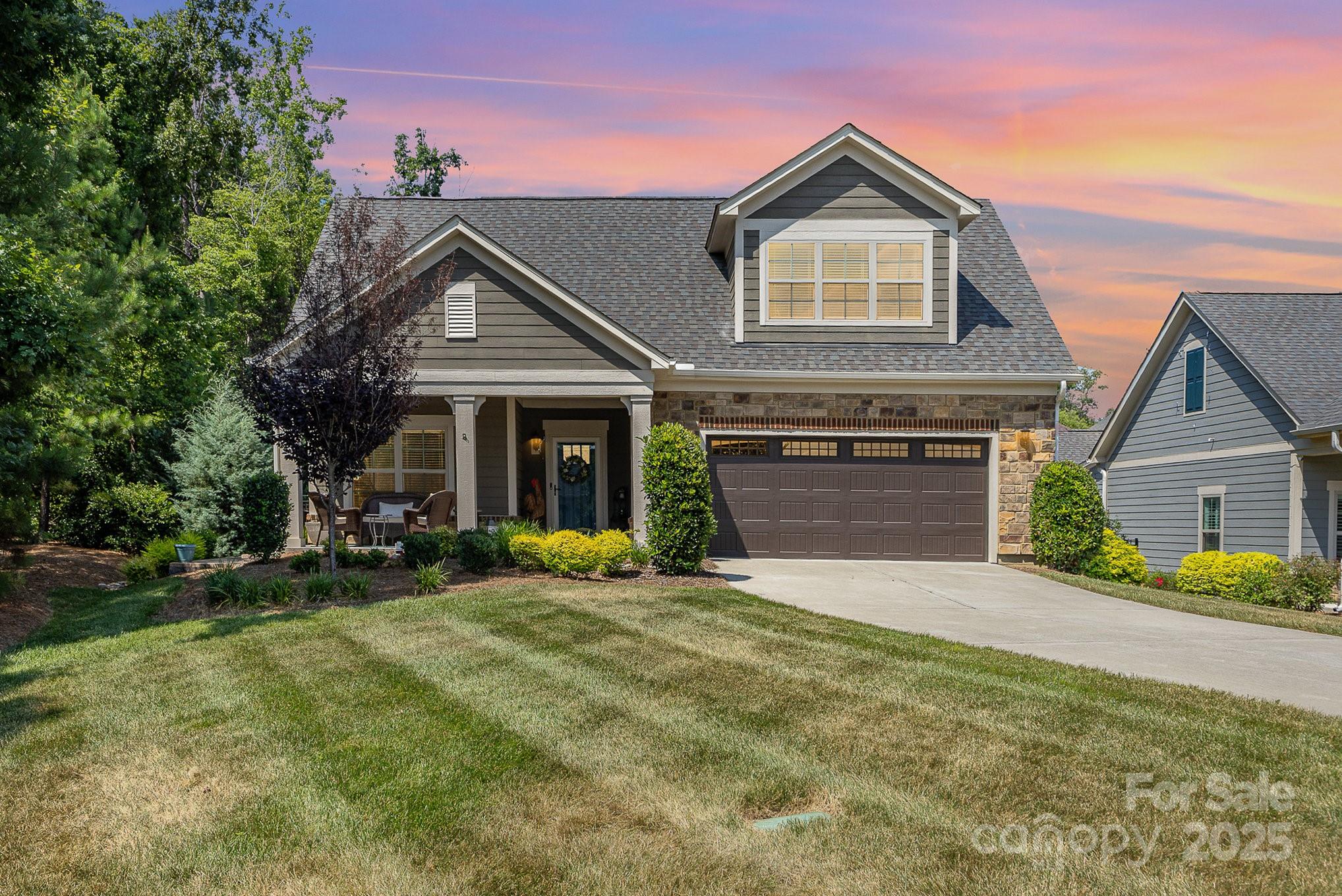 2245 Lincolnshire Lane