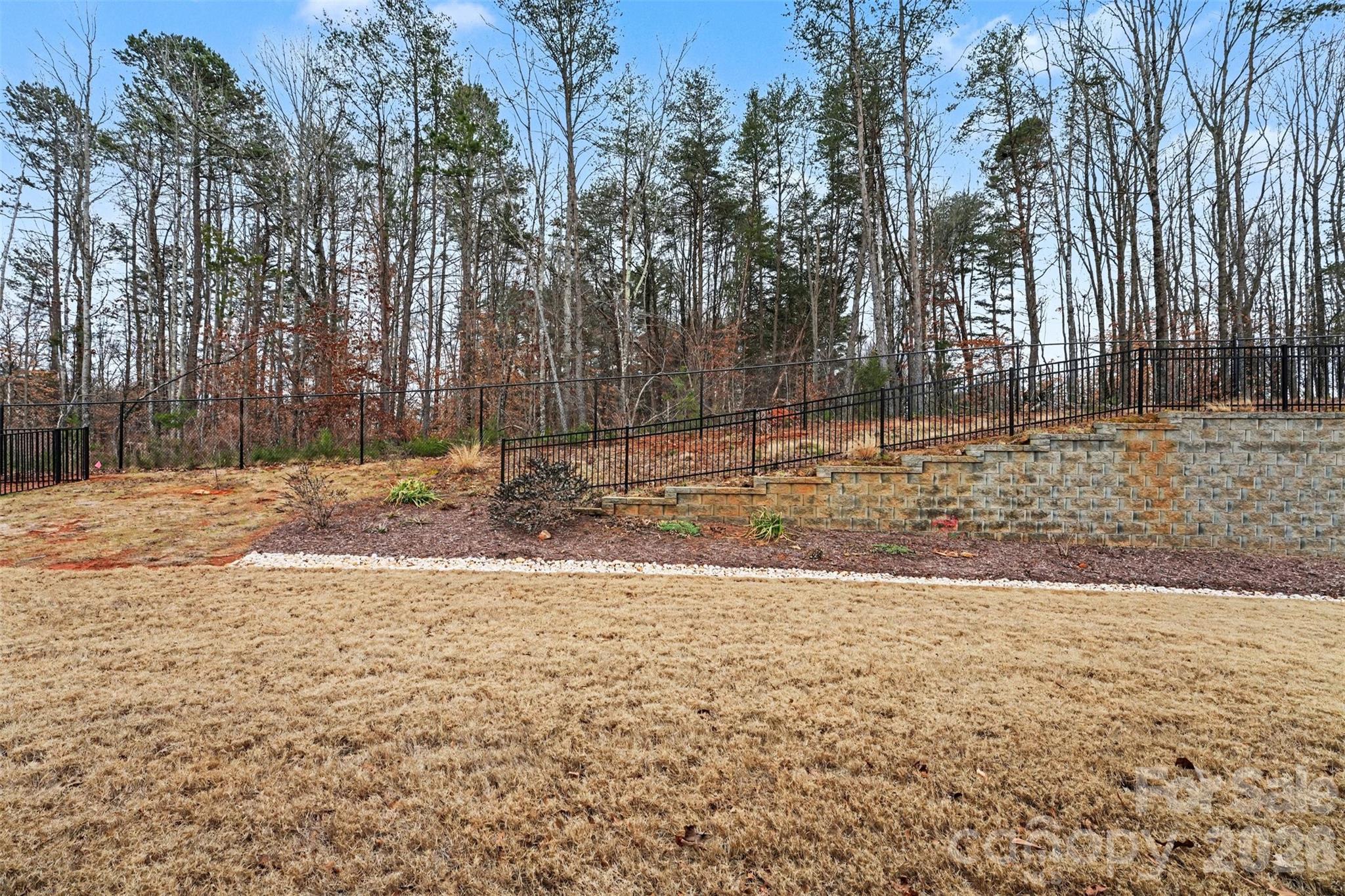 115 Tradesmen Trail