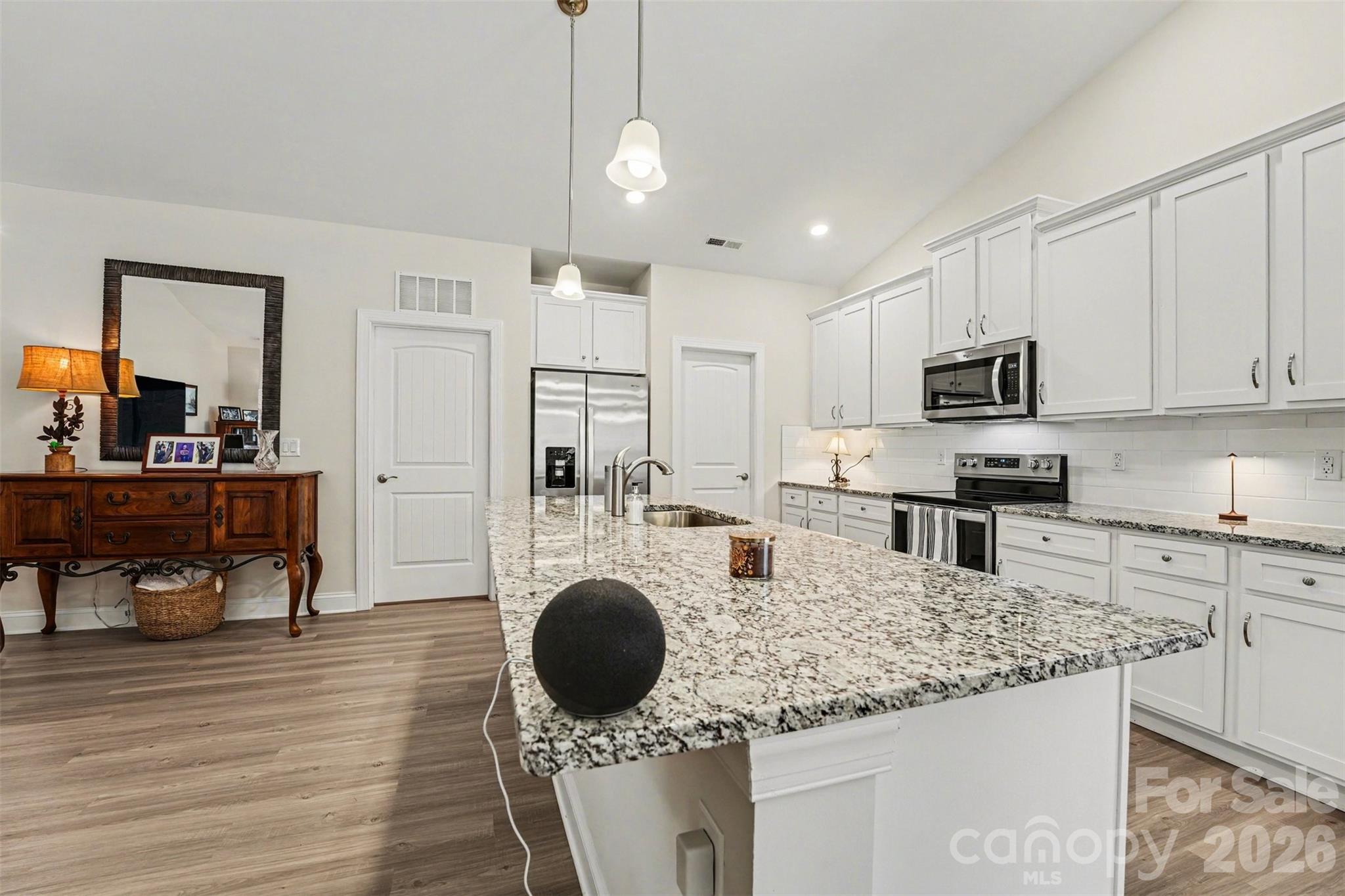 115 Tradesmen Trail
