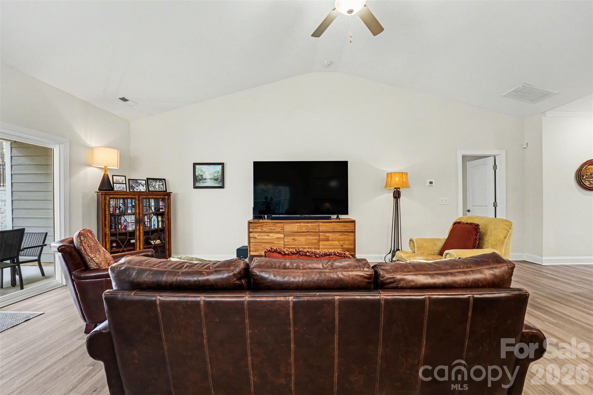 115 Tradesmen Trail