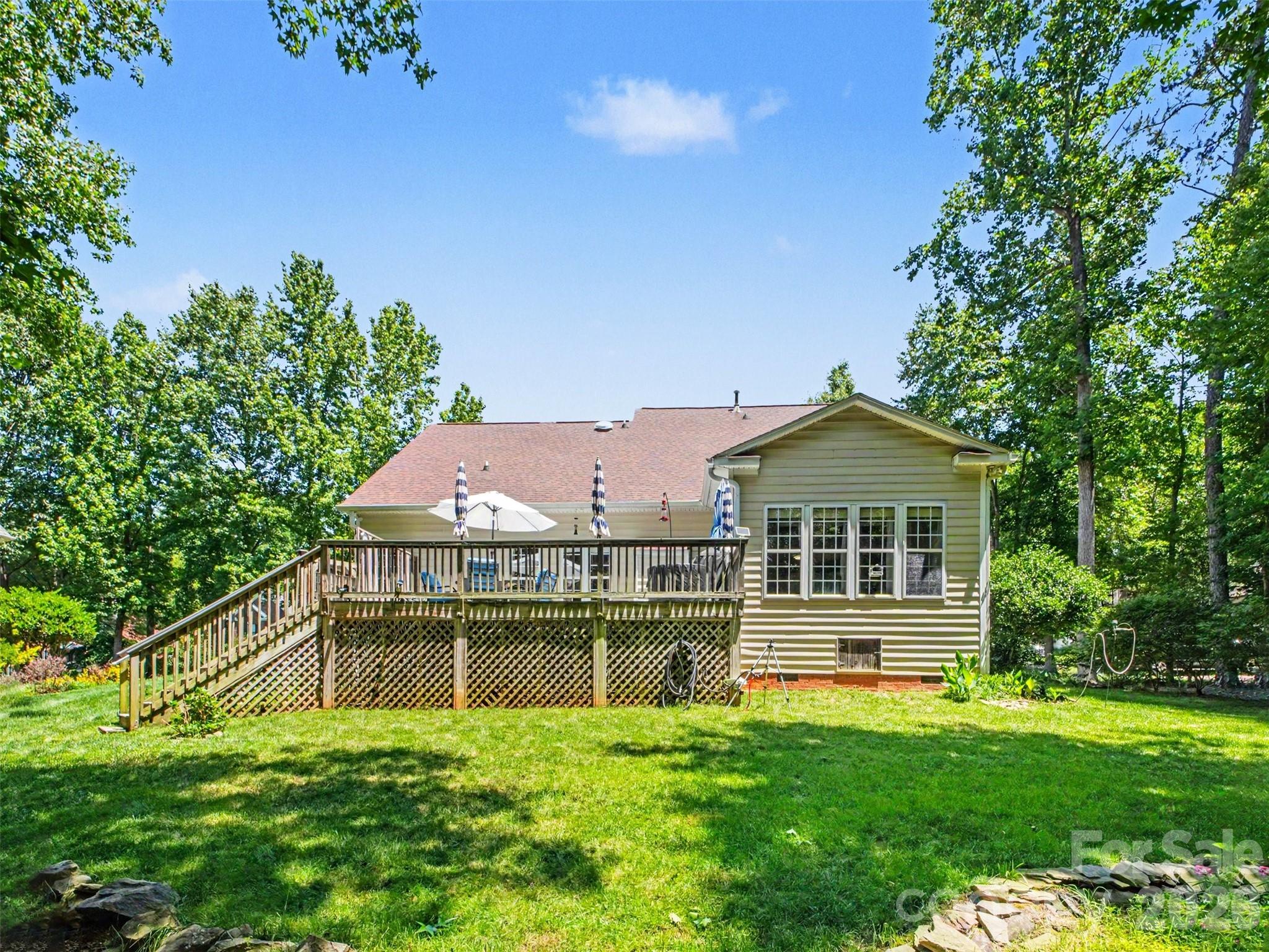 161 Montrose Drive