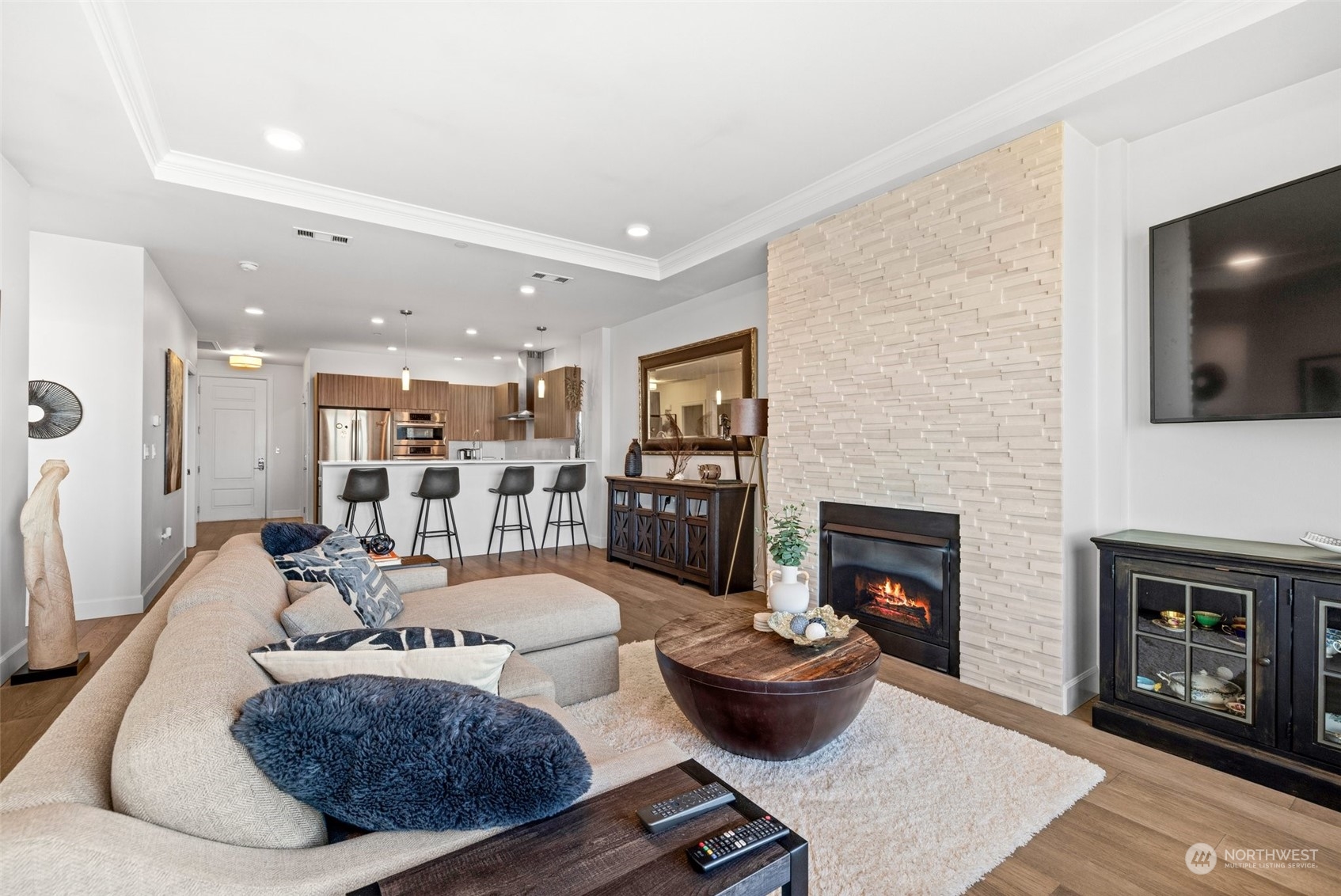 4961 Main Street #302