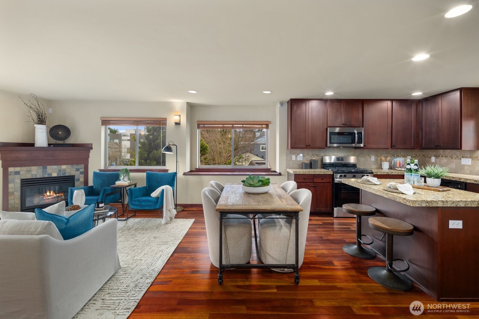 14312 Stone Ave Avenue N Unit: B