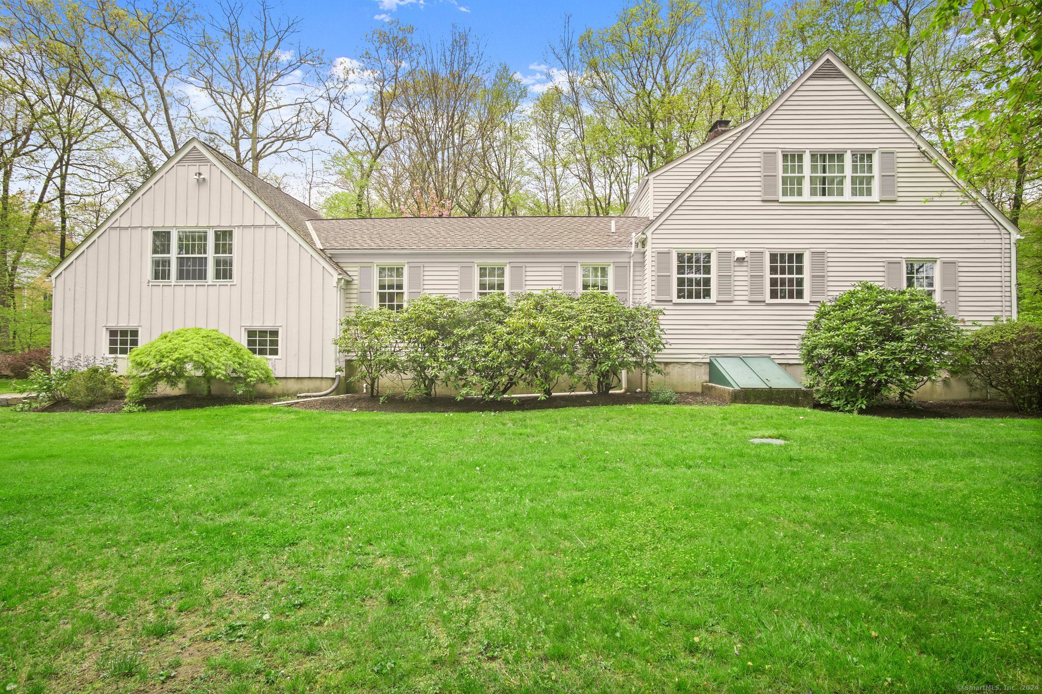 120 Rising Ridge Road