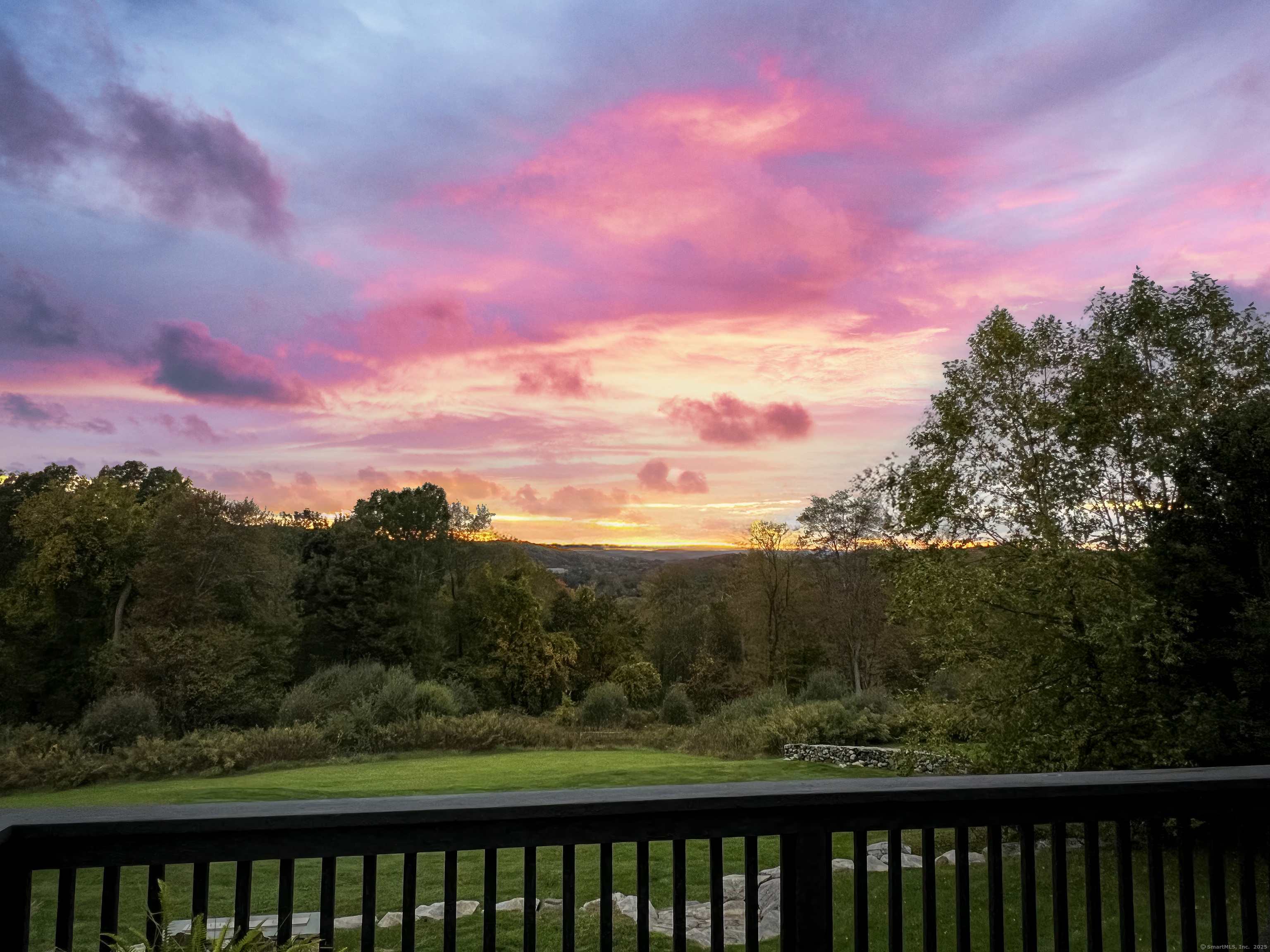 277 Ridgebury Road