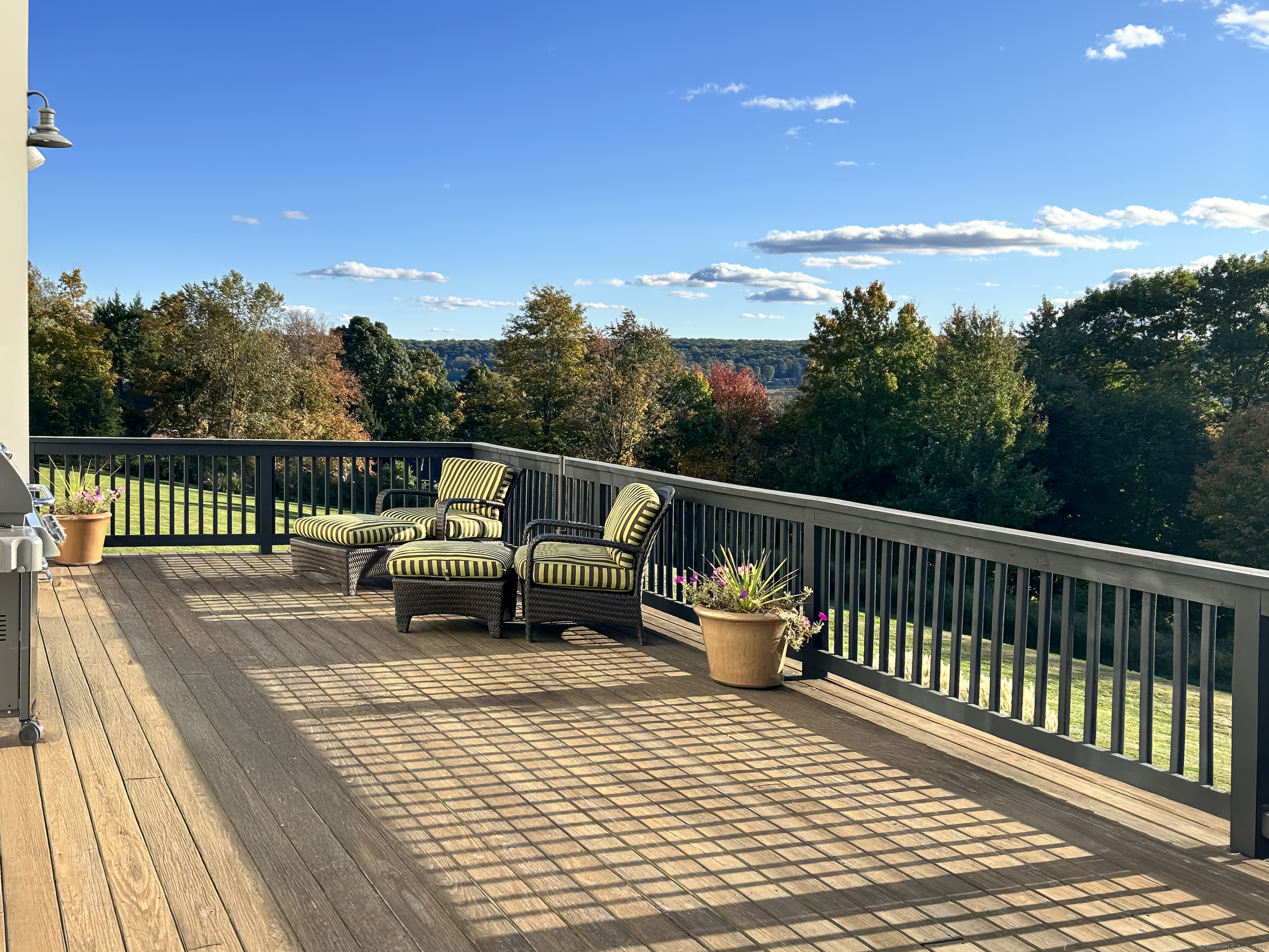 277 Ridgebury Road