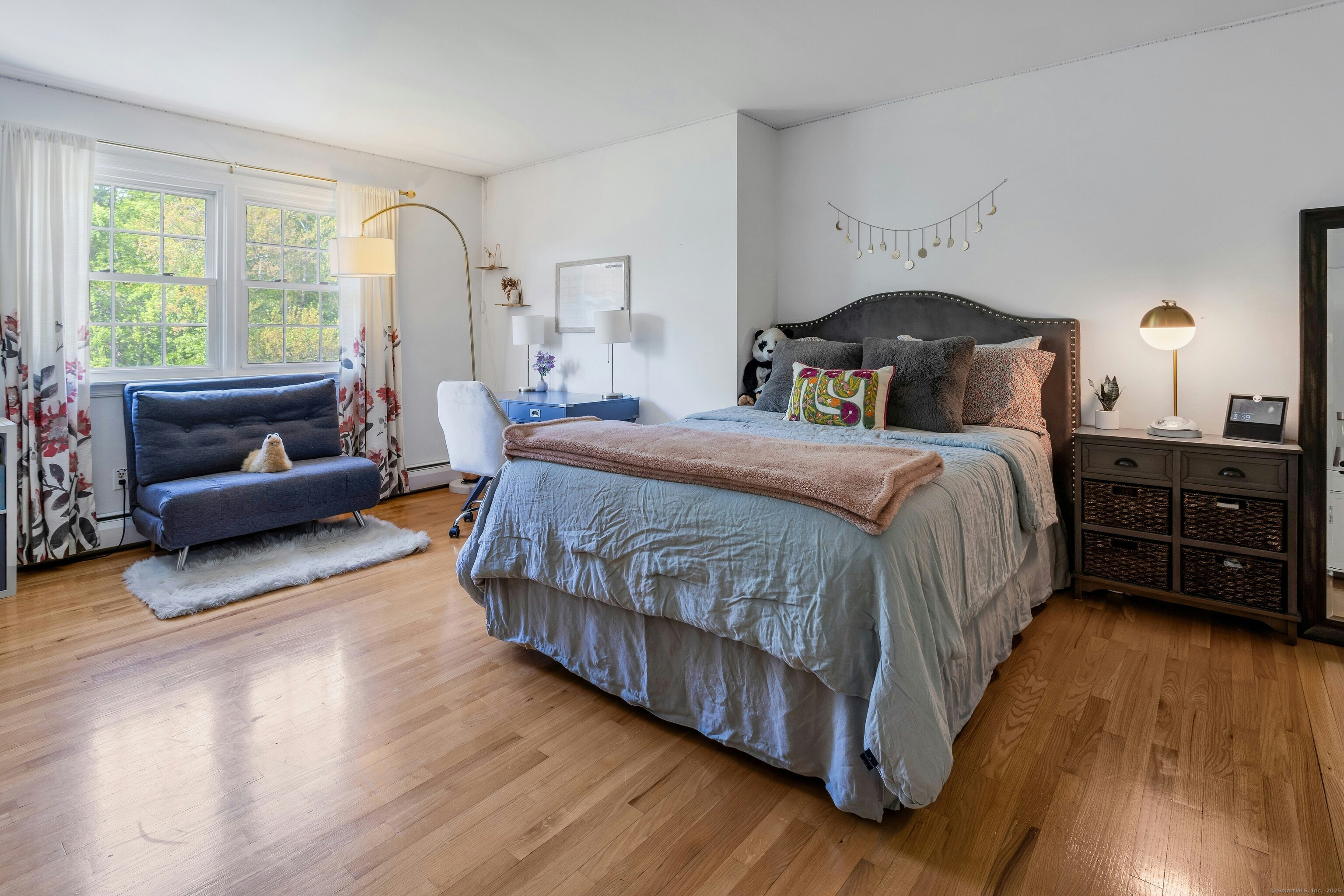 75 Neds Mountain Road