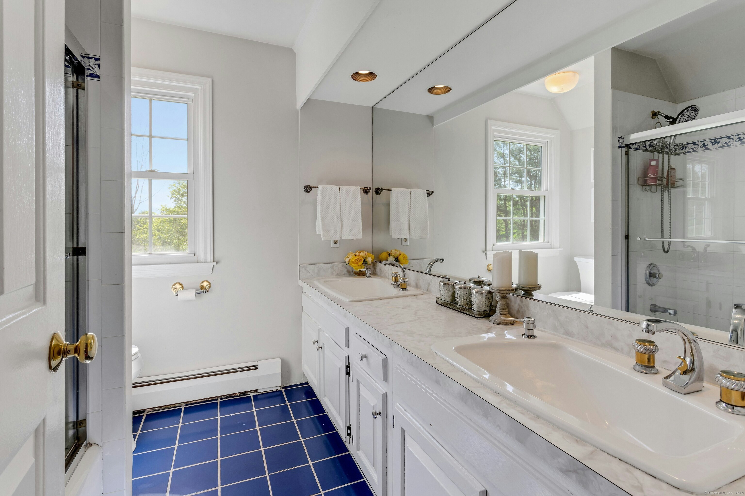 75 Neds Mountain Road