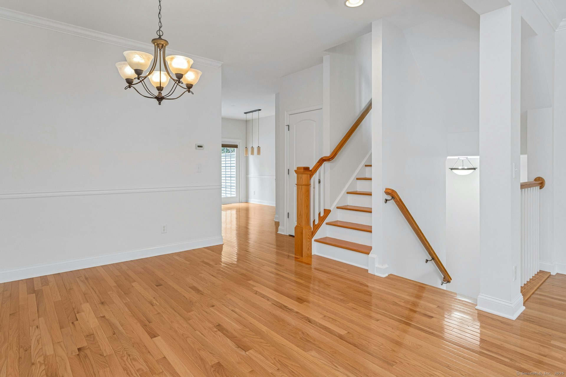 53 Lawrence Avenue 53