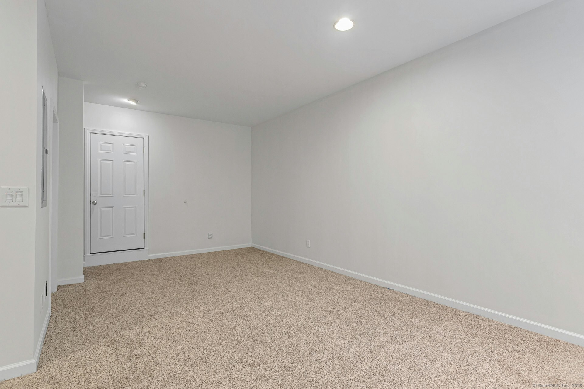 53 Lawrence Avenue 53