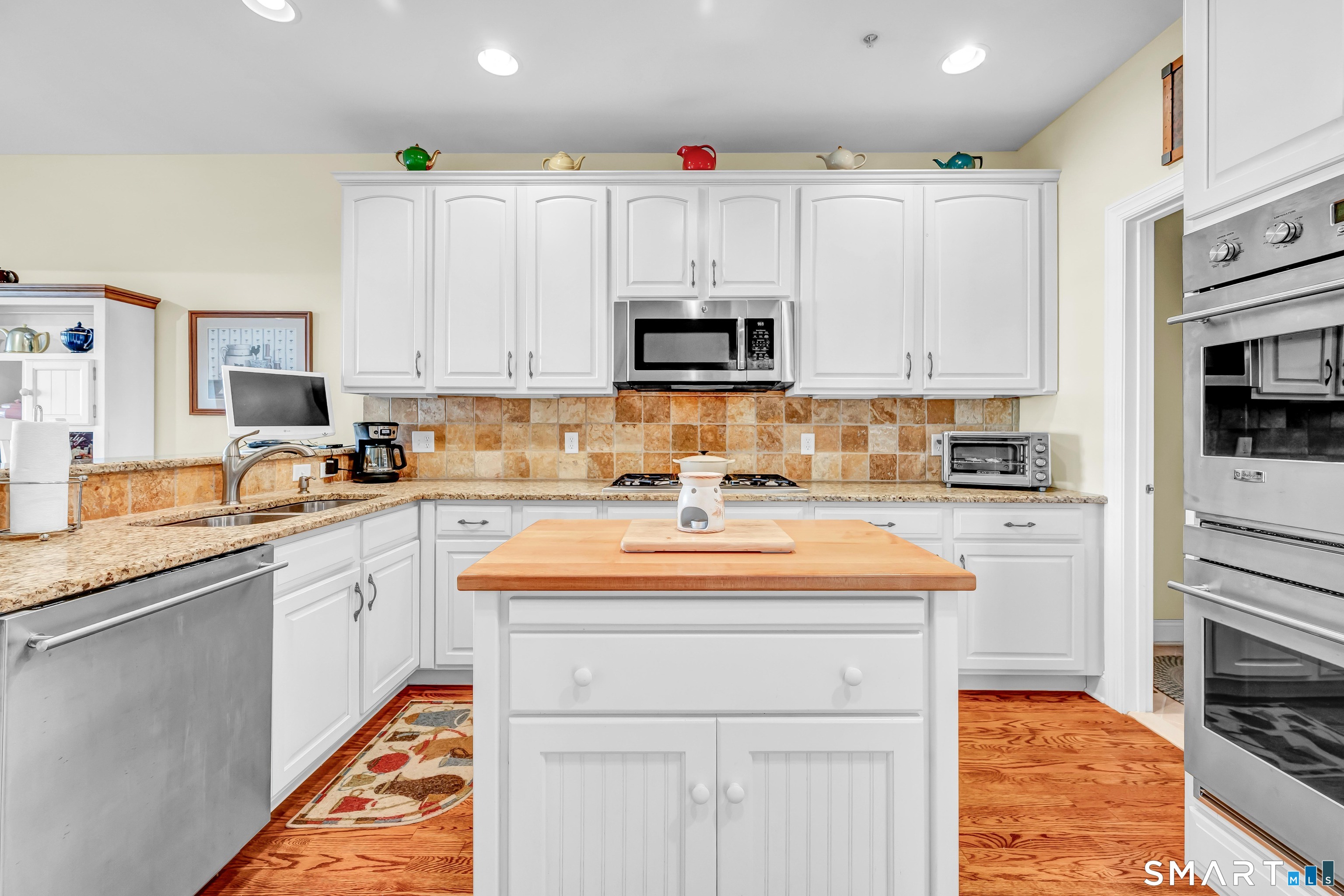 638 Danbury Road 37