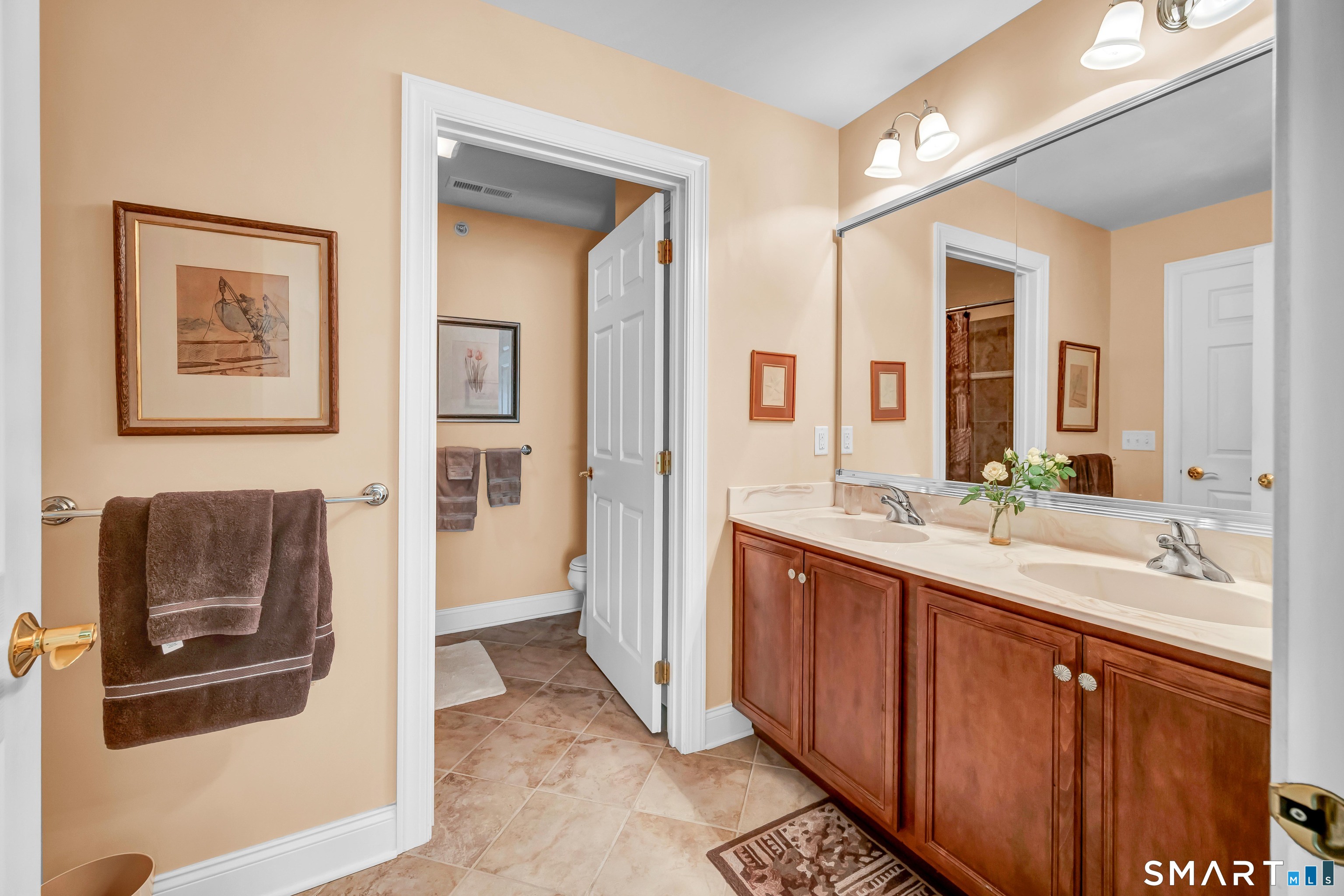 638 Danbury Road 37