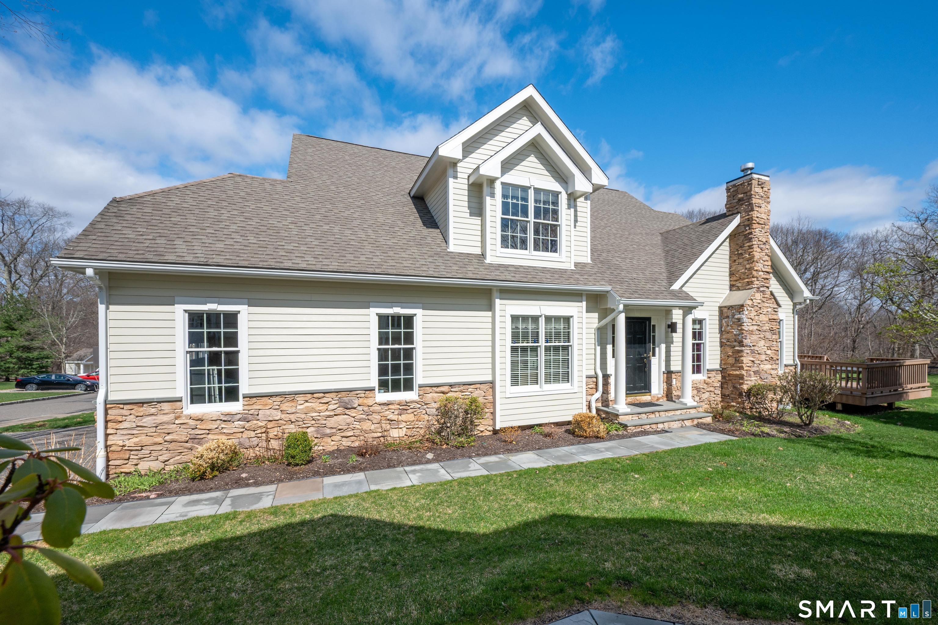 638 Danbury Road 37