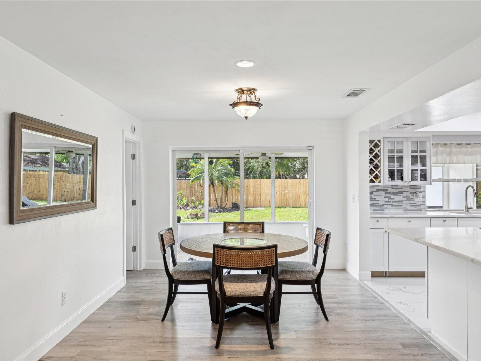 1666 N DAKOTA AVE NE