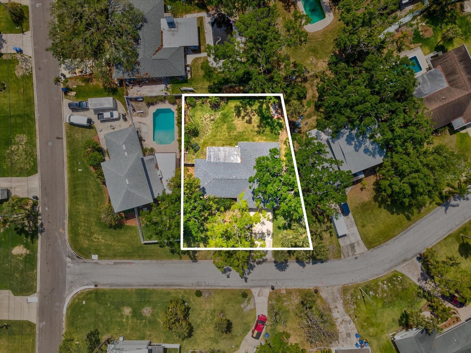 1666 N DAKOTA AVE NE