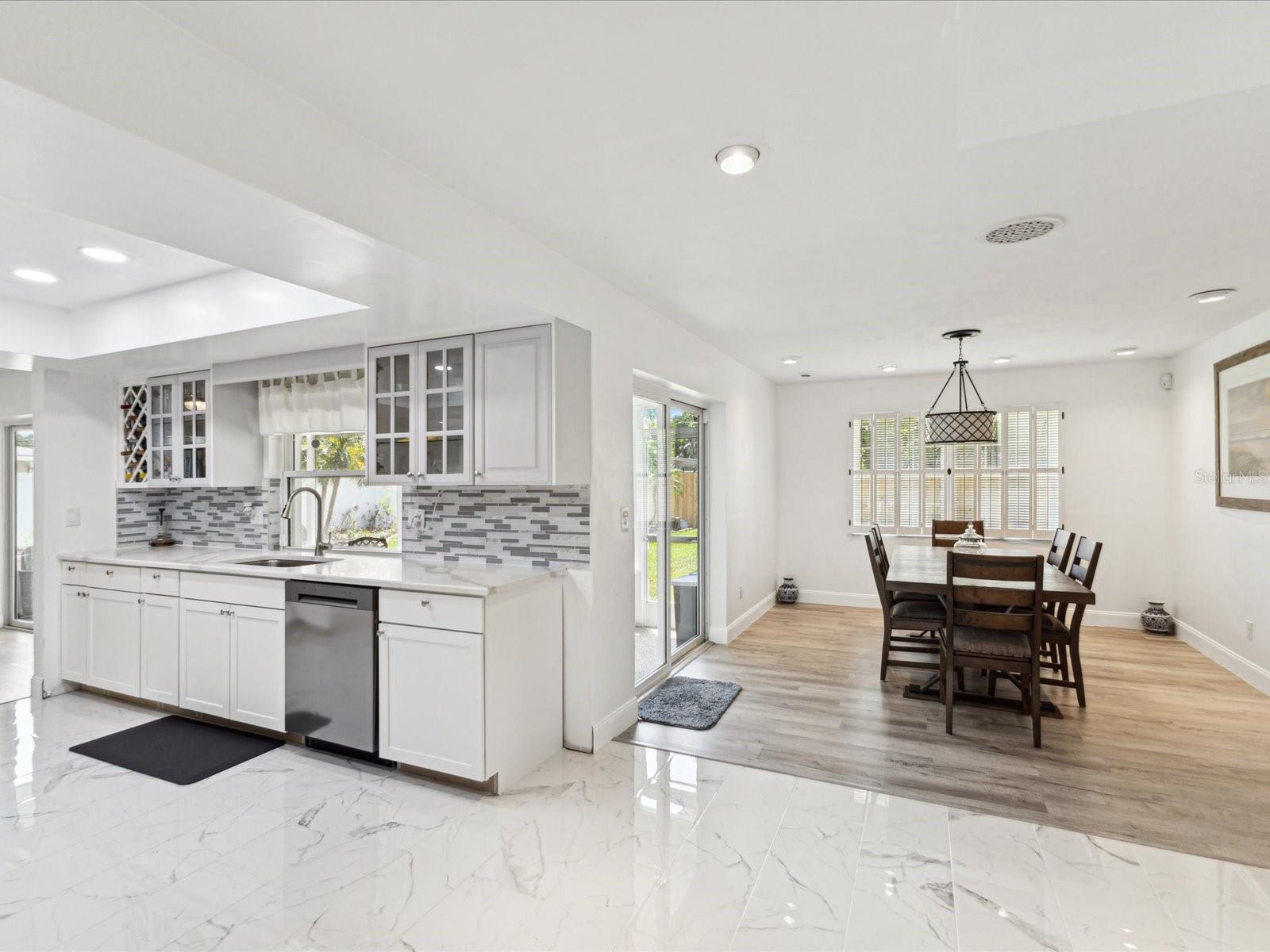 1666 N DAKOTA AVE NE