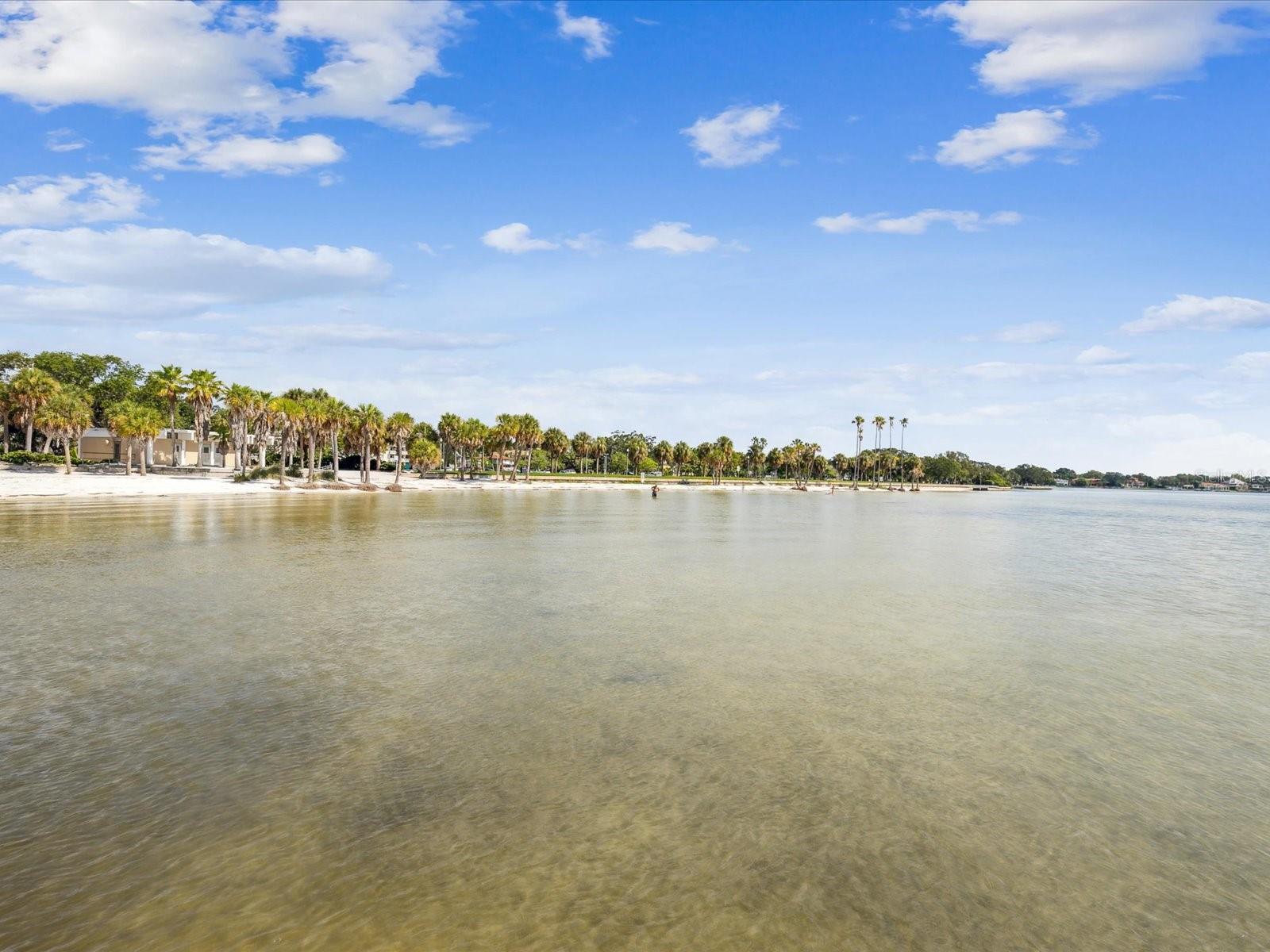 1666 N DAKOTA AVE NE