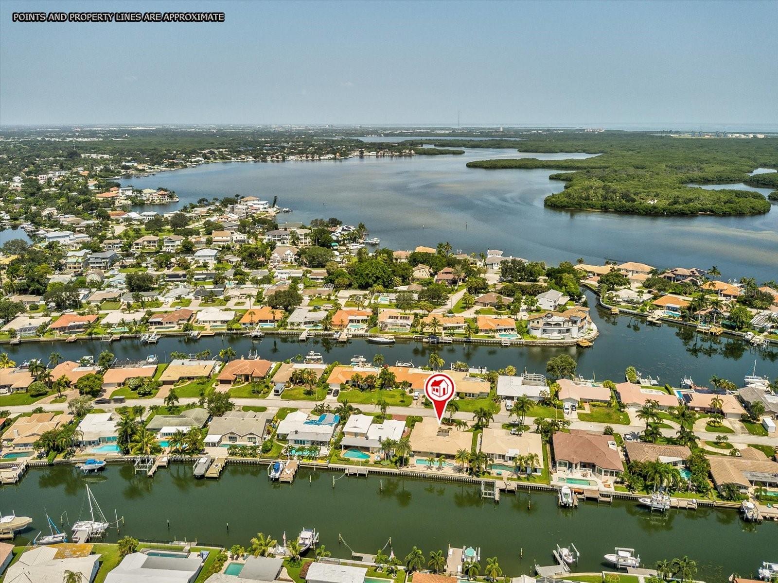 2044 MICHIGAN AVE NE