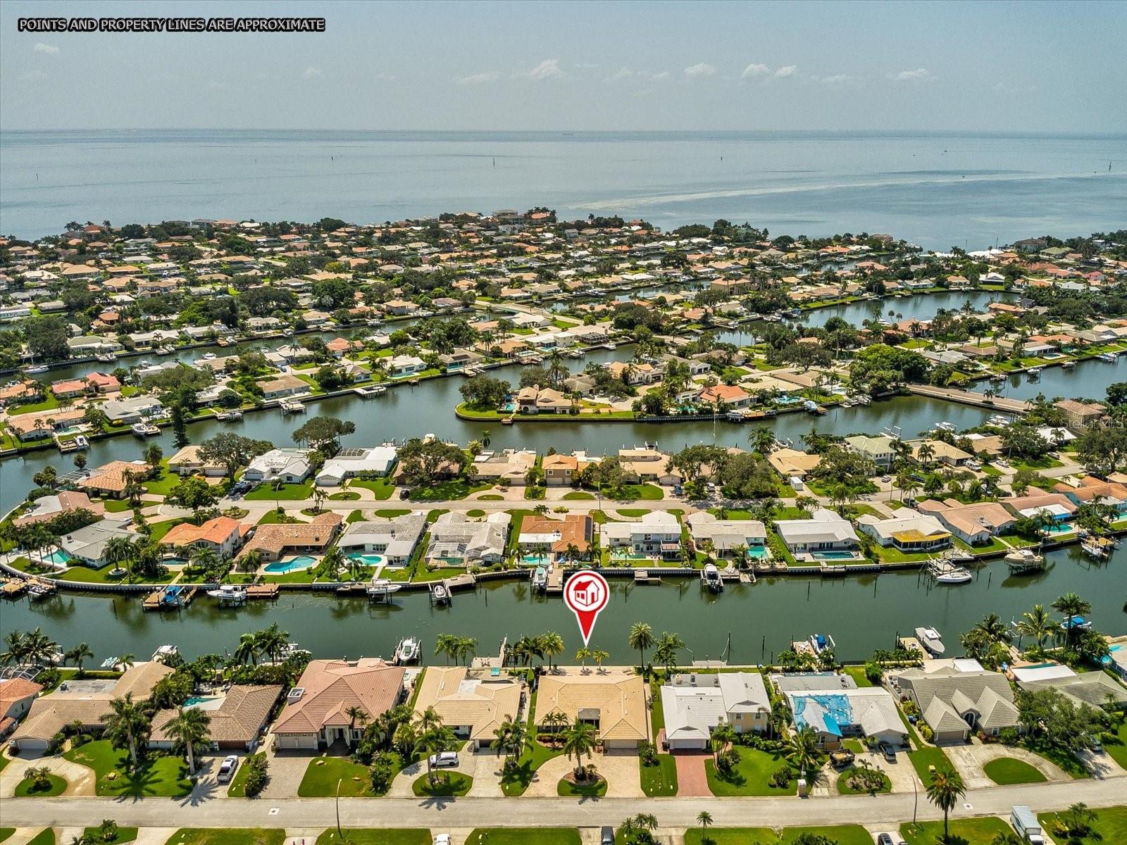 2044 MICHIGAN AVE NE