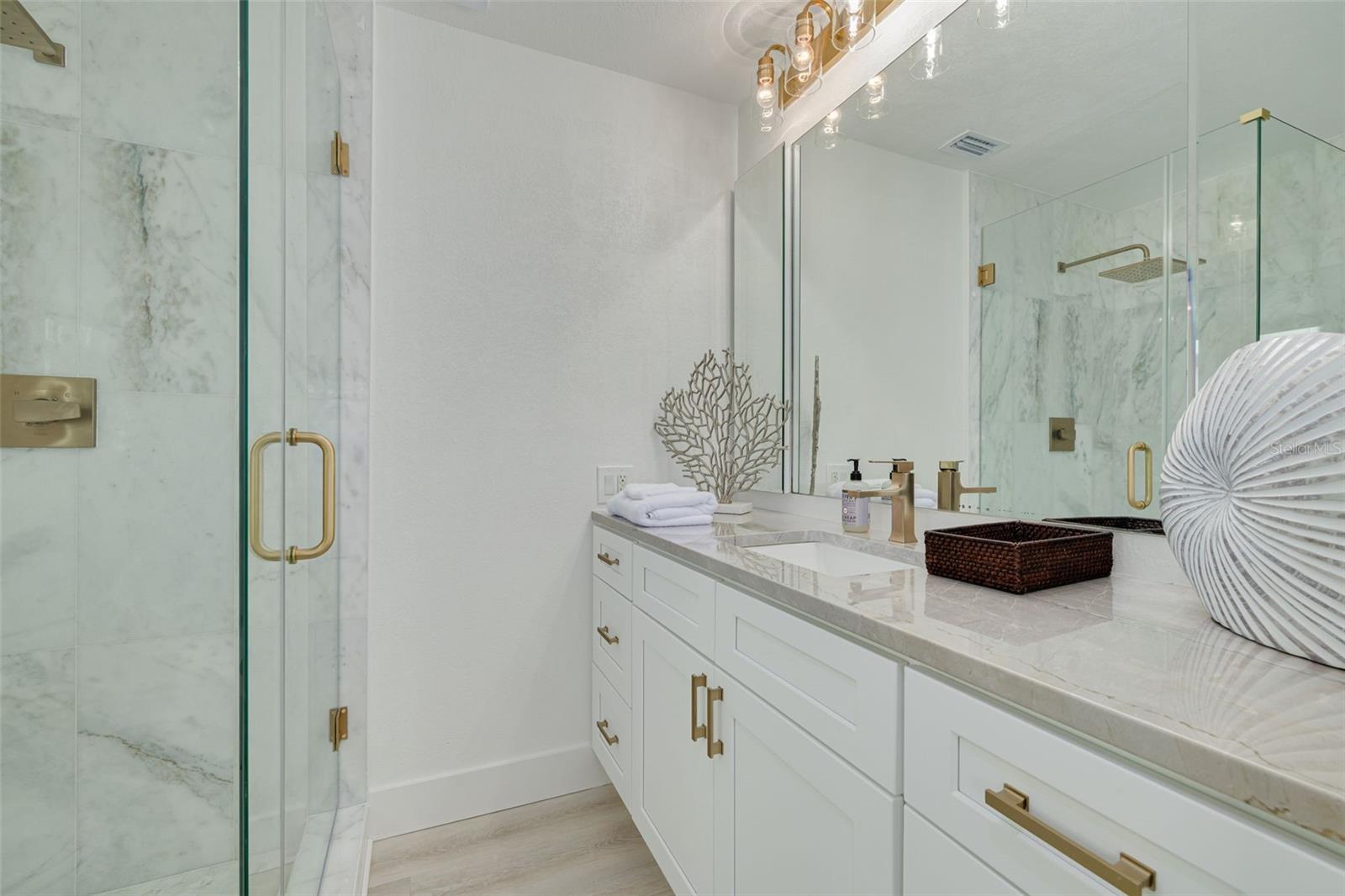 2049 MASSACHUSETTS AVE NE